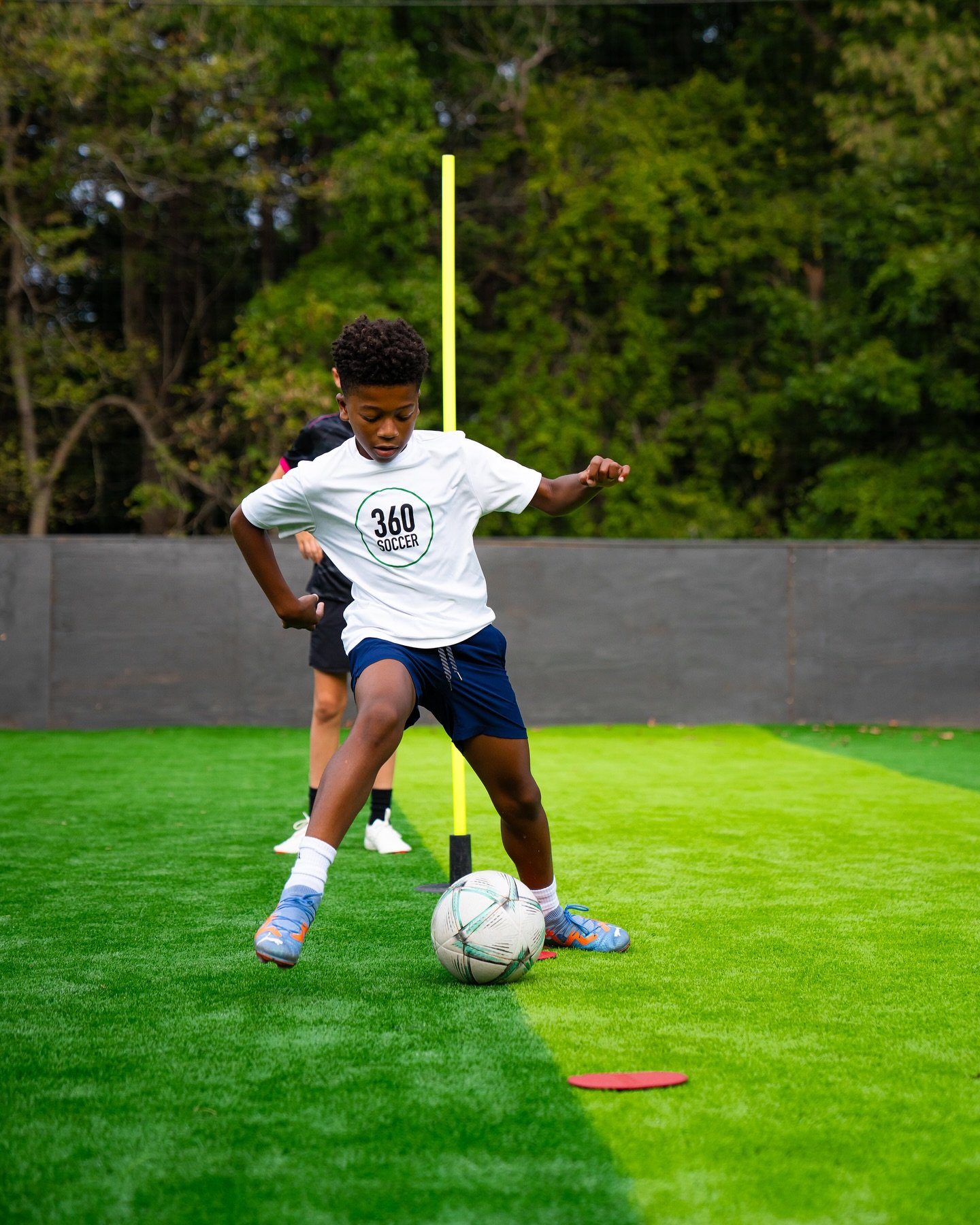 Why choose 360? ⬇️
The relationships we build with our players on a weekly basis encourages them for success not just within the game but outside of it. We strive to offer top tier technical training EVERY session, more than this an environment wher