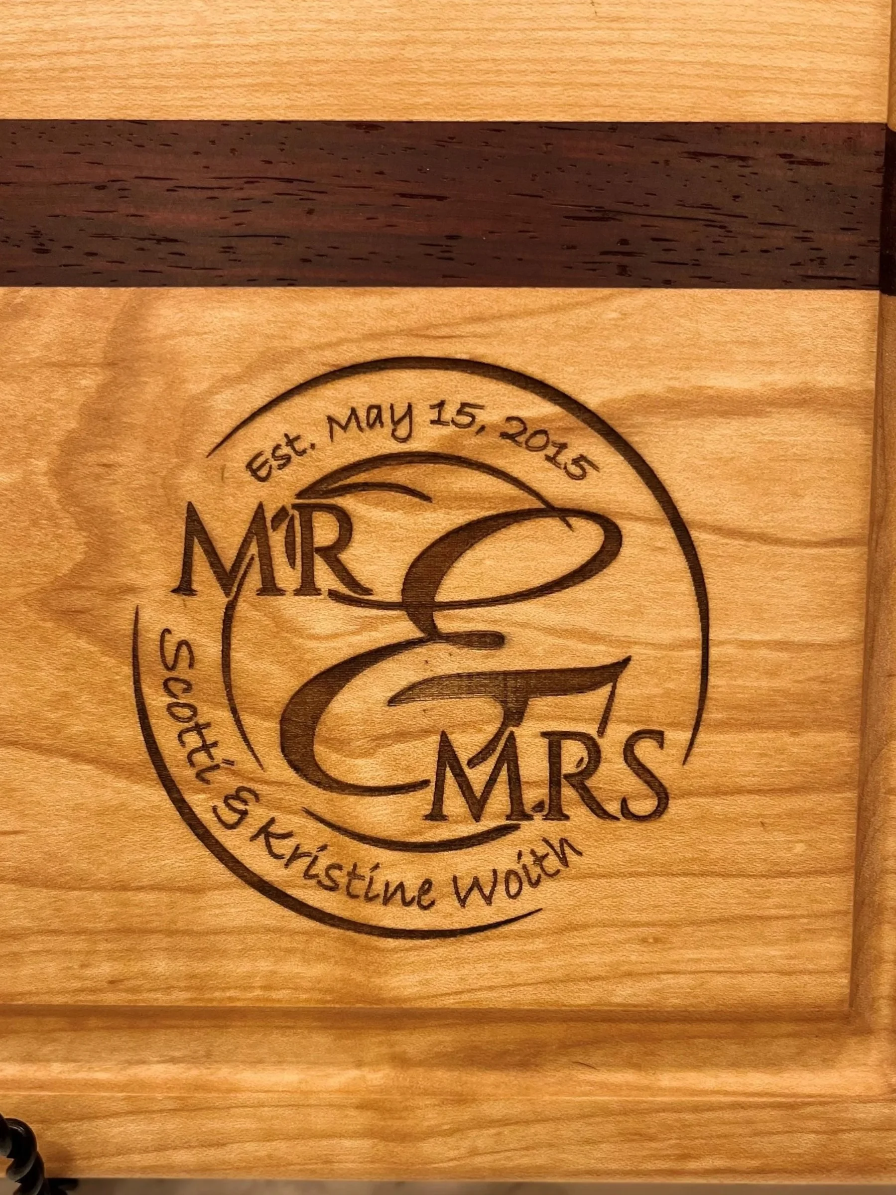 Engraved+Cutting+Board+-+02+2022-07-04.jpg