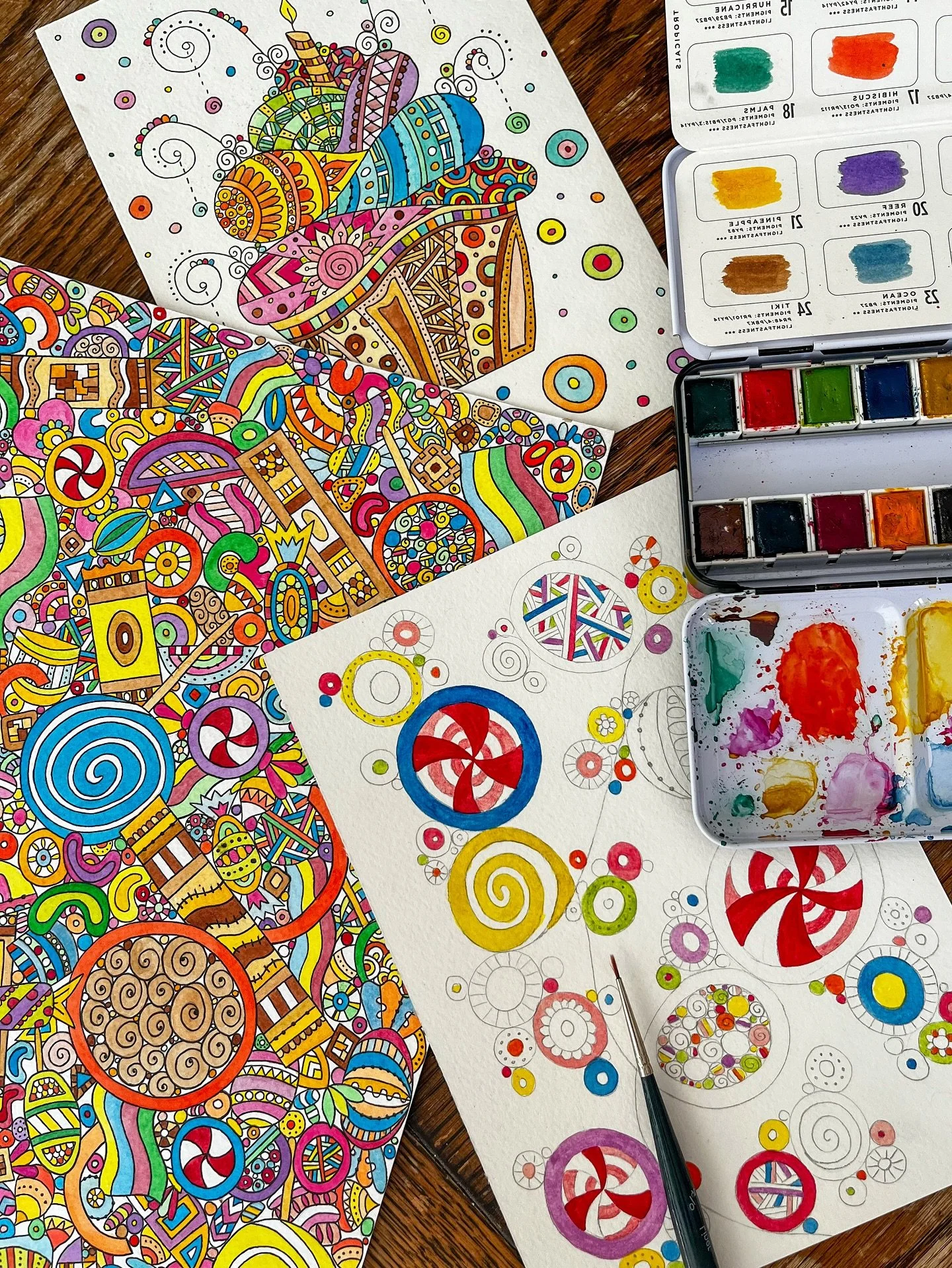 Serving up some candy-coloured watercolours this spooky season 🍭👻 Who else has a sweet tooth?

If you&rsquo;d love a custom piece or want to see more of my work, explore my prints and commissions via the link 🔗 in bio! 

#watercolour #halloweenart