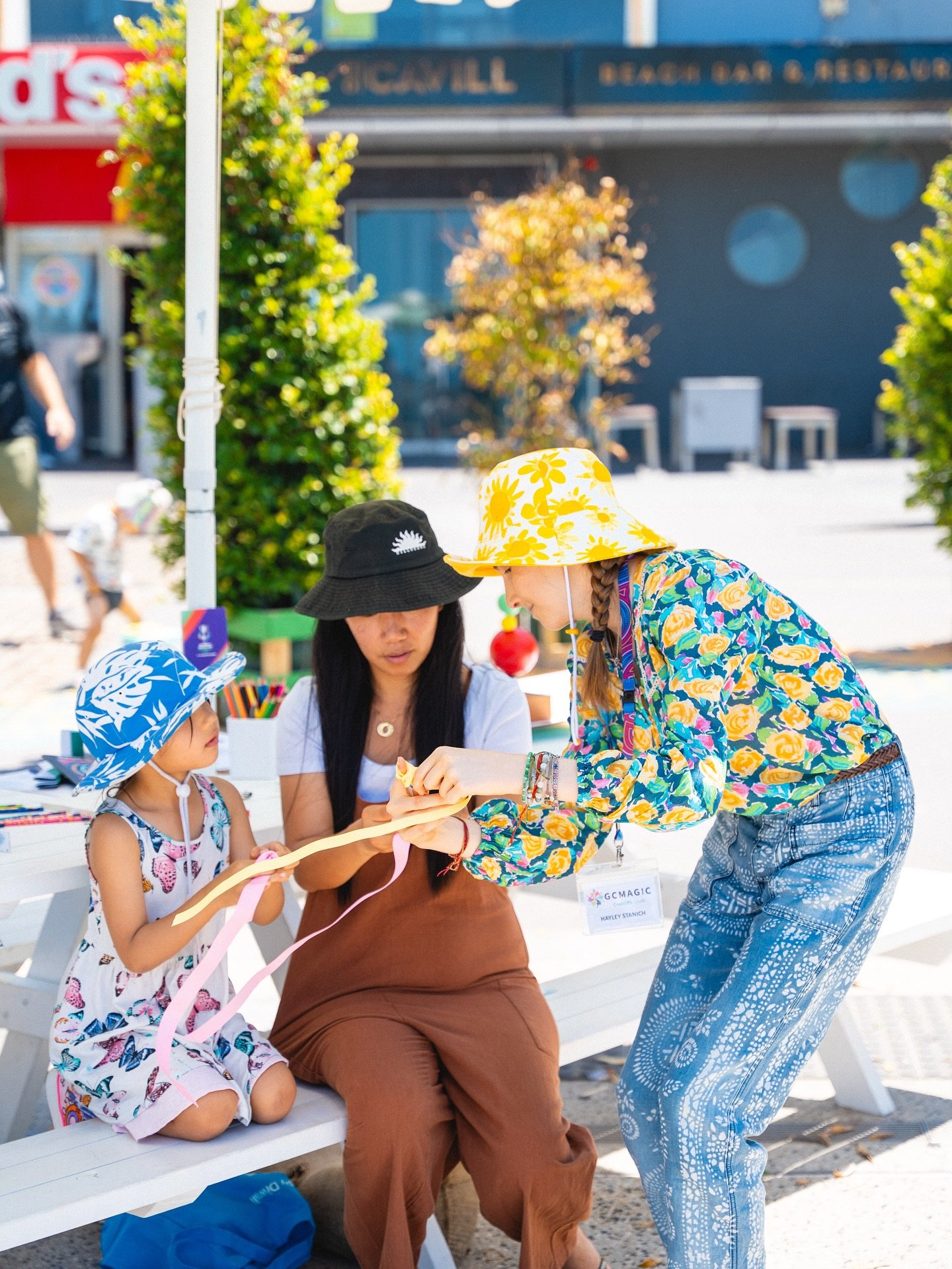 Some recent snaps from @gcmagic_official Creative Club Launch! A sunny morning at Surfers Esplanade filled with colour, creativity, and connection ☀️🌊 🎨

Thank you for everyone who came along to participate in the workshops. It was great meeting yo