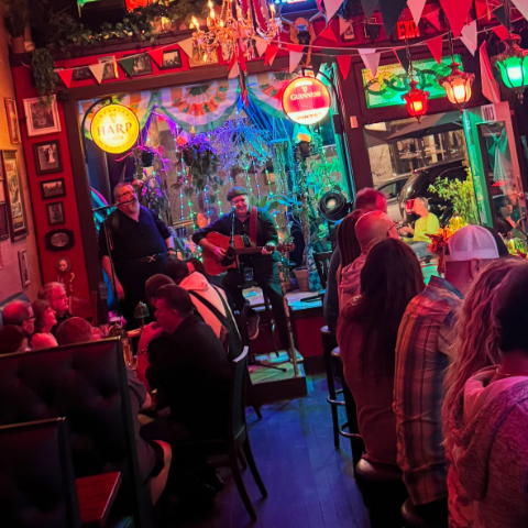 Peter Yeates &amp; Ken Larson at Full Heart Irish Pub, Vancouver, WA 