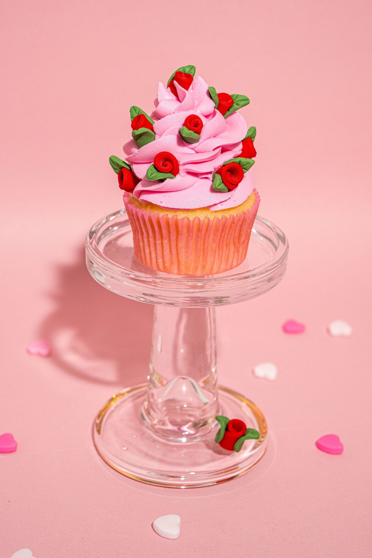 NEW CLASS LISTING 🩷🩷
Say hello to my Pretty In Pink Cupcake Class 🧁🌸 this fresh line-up of pink-tastic (ha!) designs are the perfect way to kickstart your decorating passion. You'll learn how to pipe with delicious buttercream and create the cute