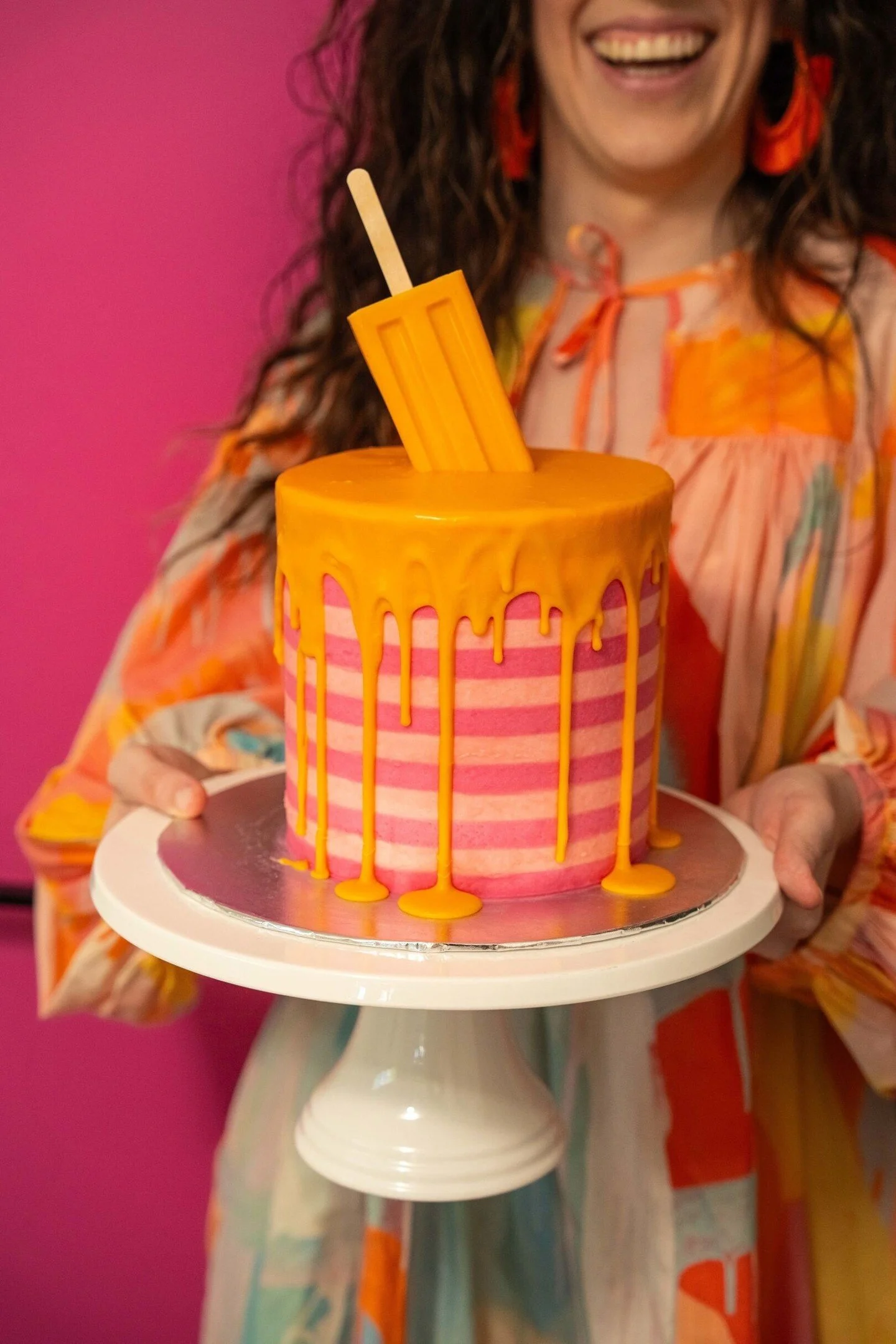 A fabulous cake to kick off the year! I think it perfectly reflects this heat we've been living with lately 😅 gotta embrace the summer feels 🍧☀️

What are you whipping up in your kitchen?! (Or is it too hot for baking? ha!). I'm finally getting bac
