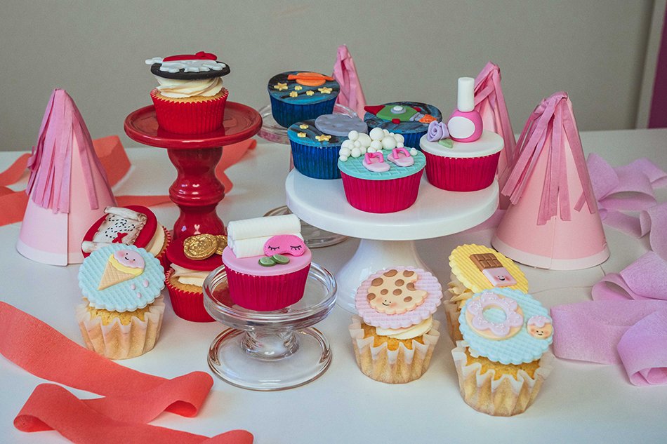 CWA_Party-Ready-Cupcakes-Made-Easy_Course-Image.jpg