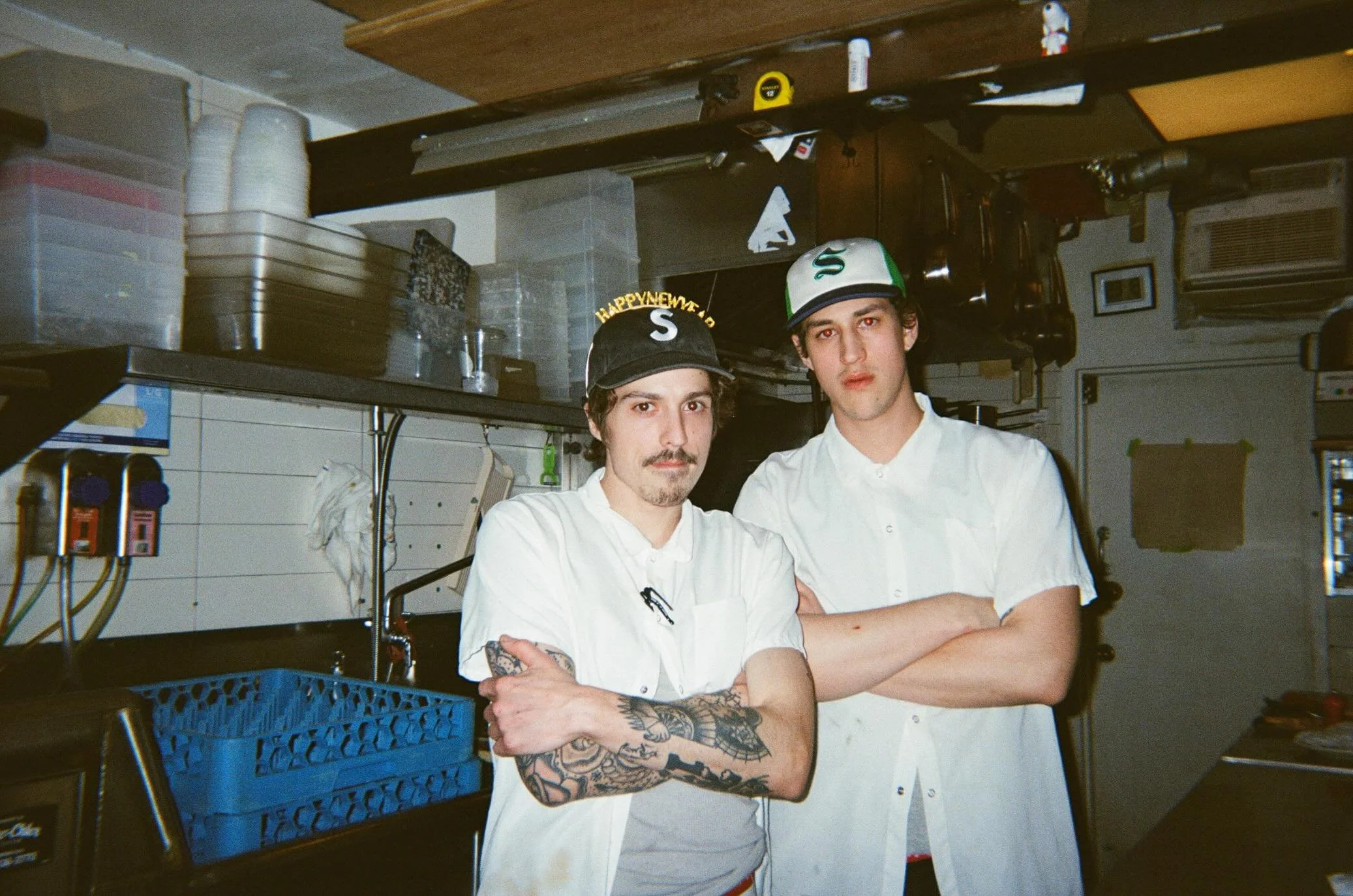 We are hiring a Server for Friday, Saturday and Sunday from 9-5.

We are looking for someone with a strong interest in natural wine. That&rsquo;s it. Not too complicated. Not for you? Tell your friends!

Let us know in your cover letter (5-10 sentenc