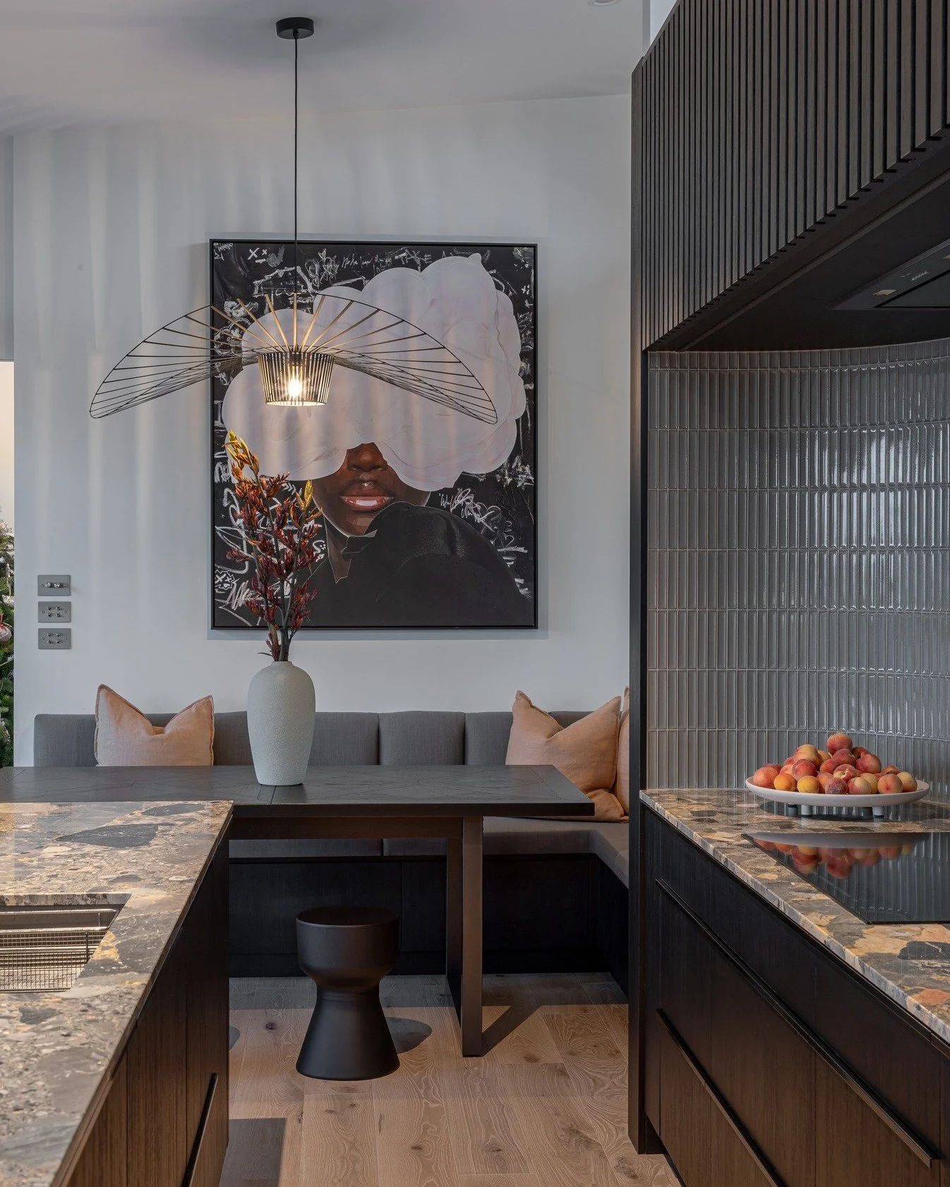 Kitchens are the heart of every home, and the foundation of our craft.
From concept to completion, we ensure precision in every join, junction and finish.

Photos - @johnwilliamsphotography
Interior design - @sticks_stones_design

Do you have a build