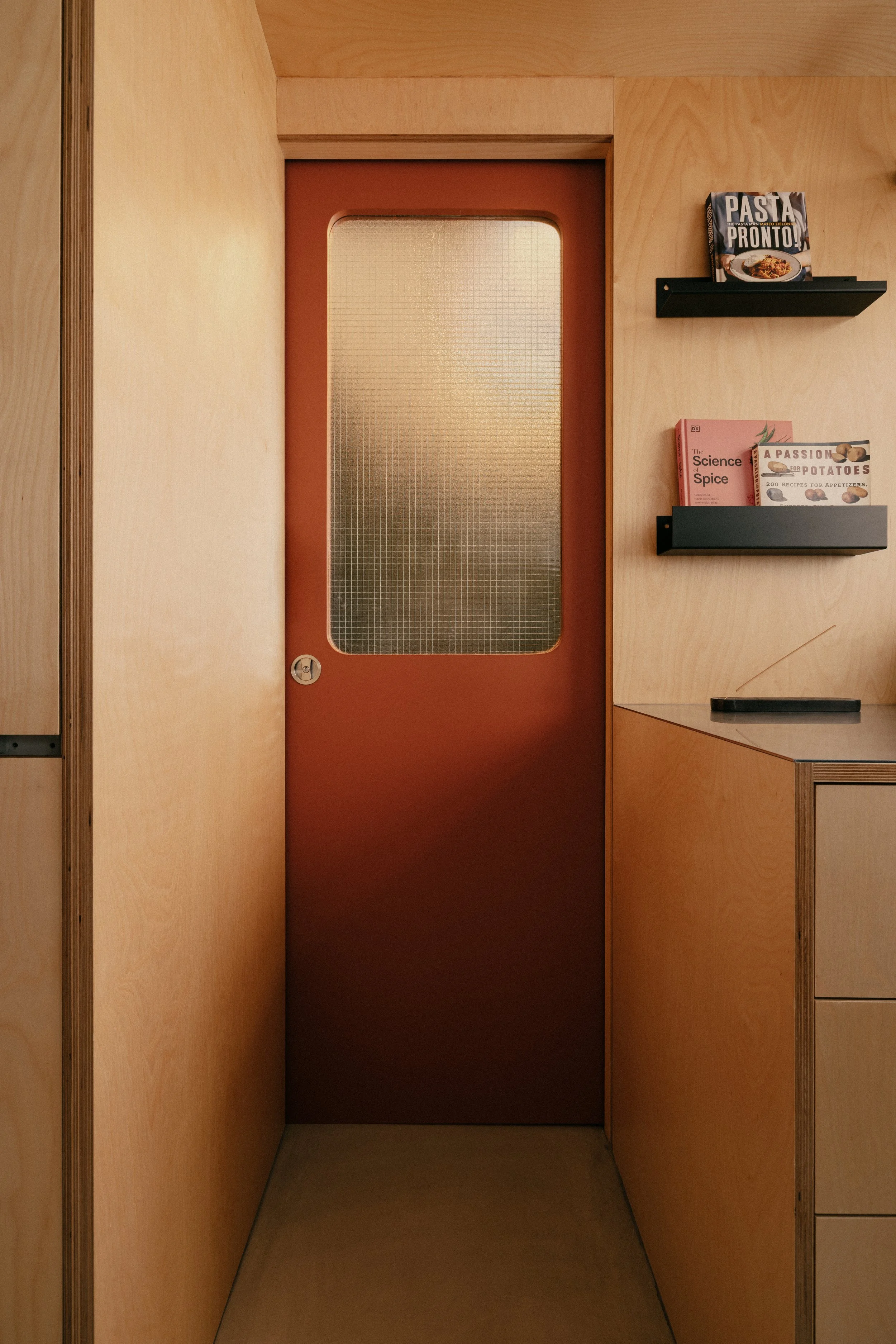 N2-6.jpg