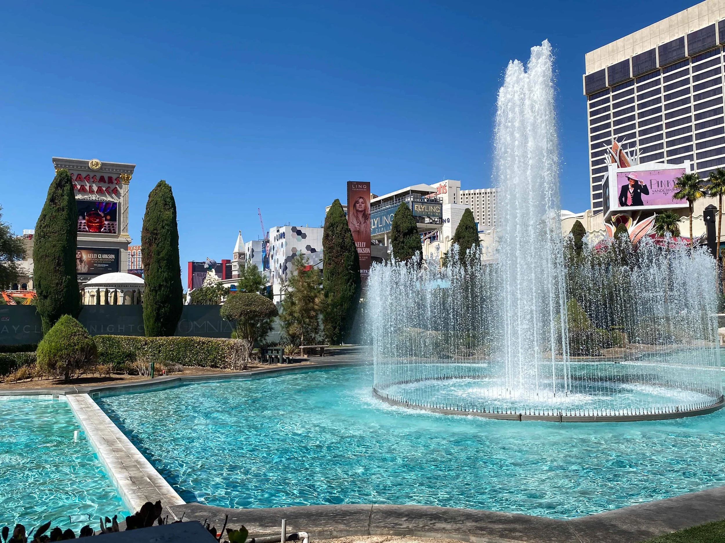 Caesars Palace fountains on the Las Vegas Strip. Beautiful free family-friendly sight for kids exploring the Strip