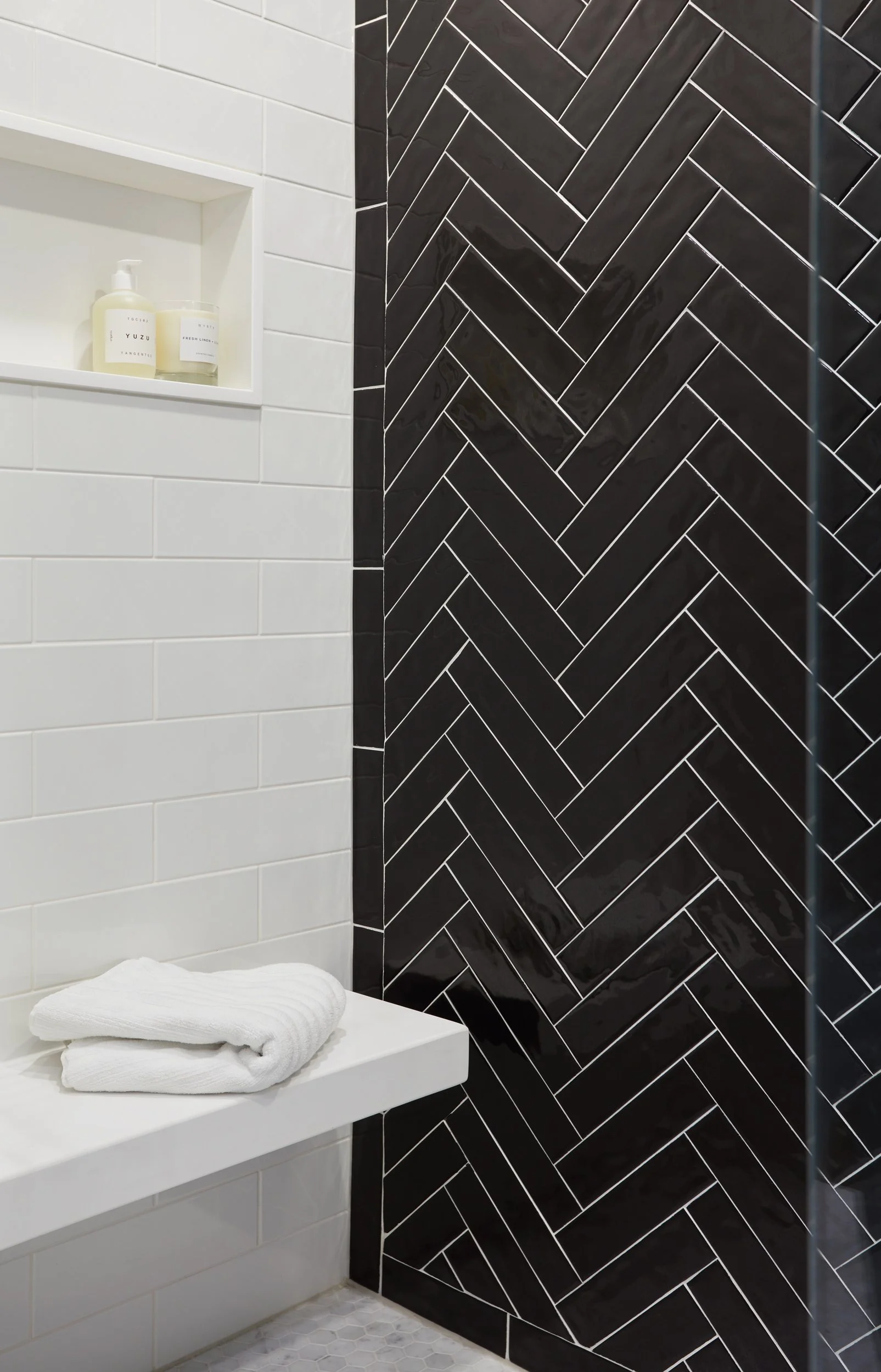 221130-SLD-Bathroom1_04.jpg