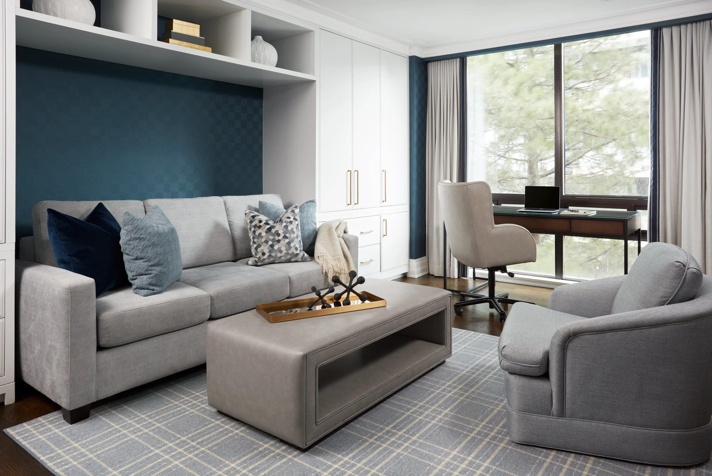 221130-SLD-FamilyRoom_01.jpg