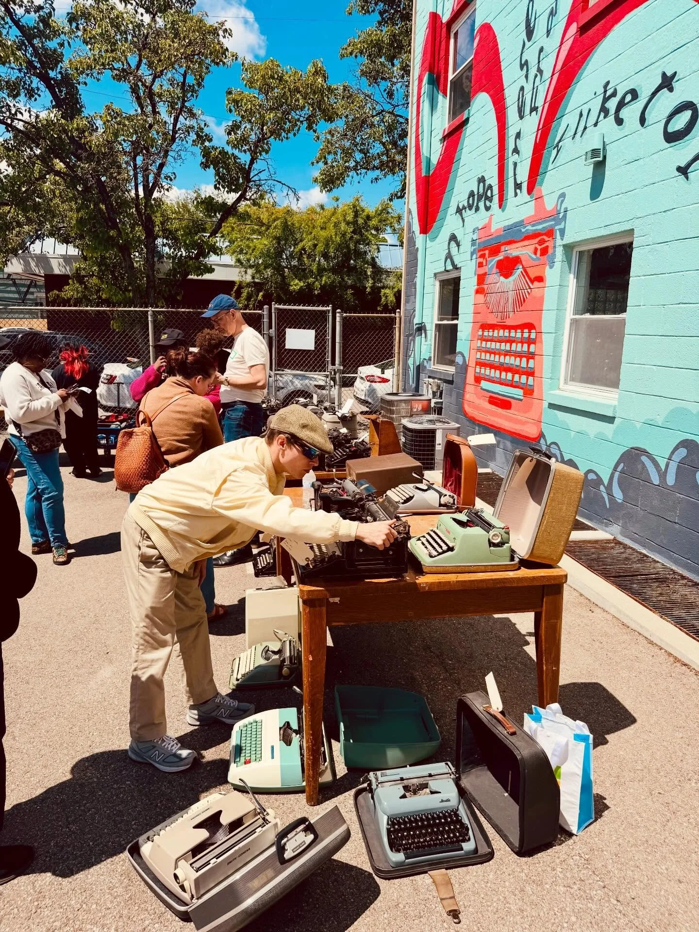 What&rsquo;s up, Storytellers?! 

We&rsquo;re still buzzing from the energy of our recent typewriter event with @typewriterrevolution at WordPlay. The parking lot felt warm, intentional, and full of stories.

From the sound of keys hitting paper to t