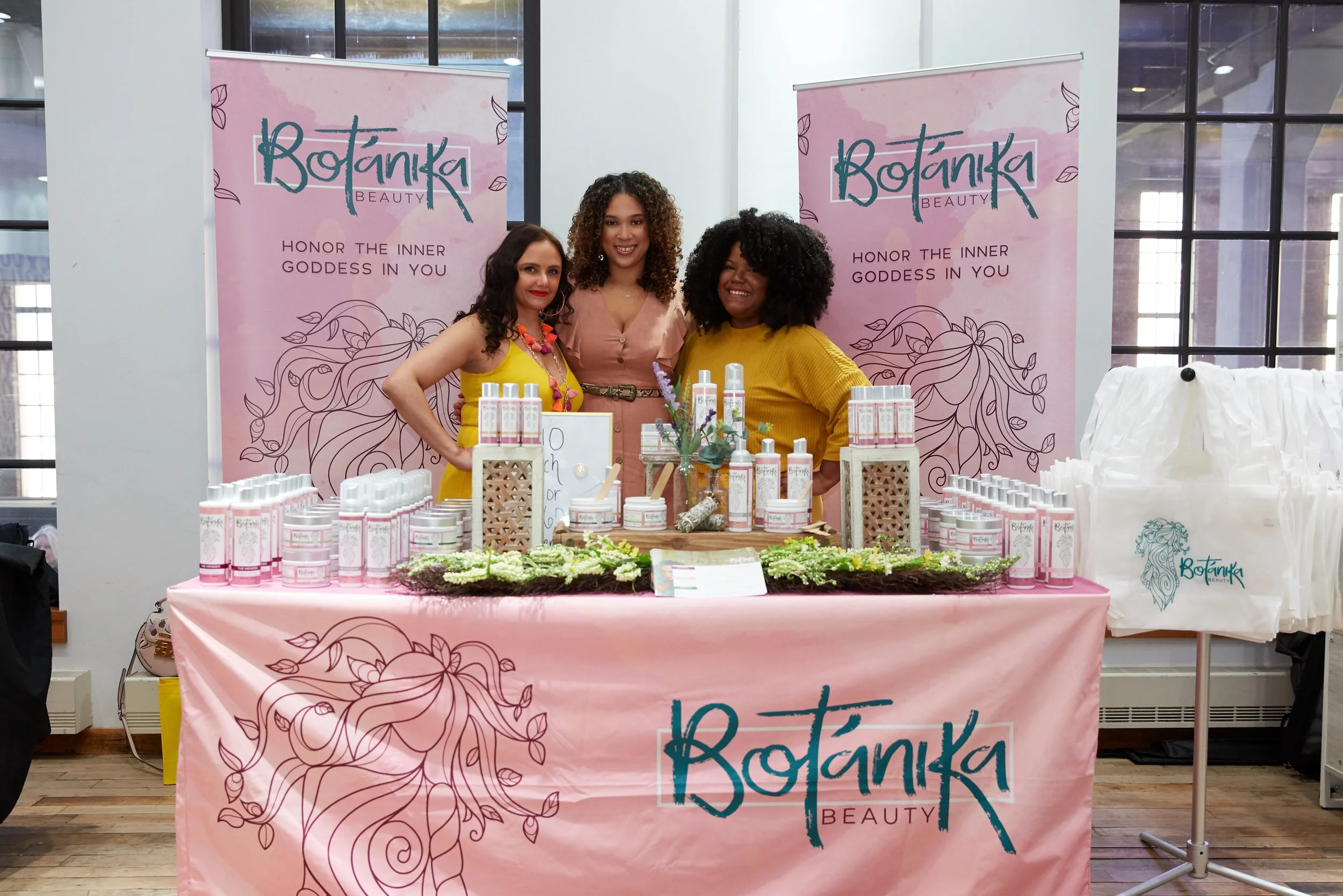 Hue Tour Expo Photos 2019-6.jpg