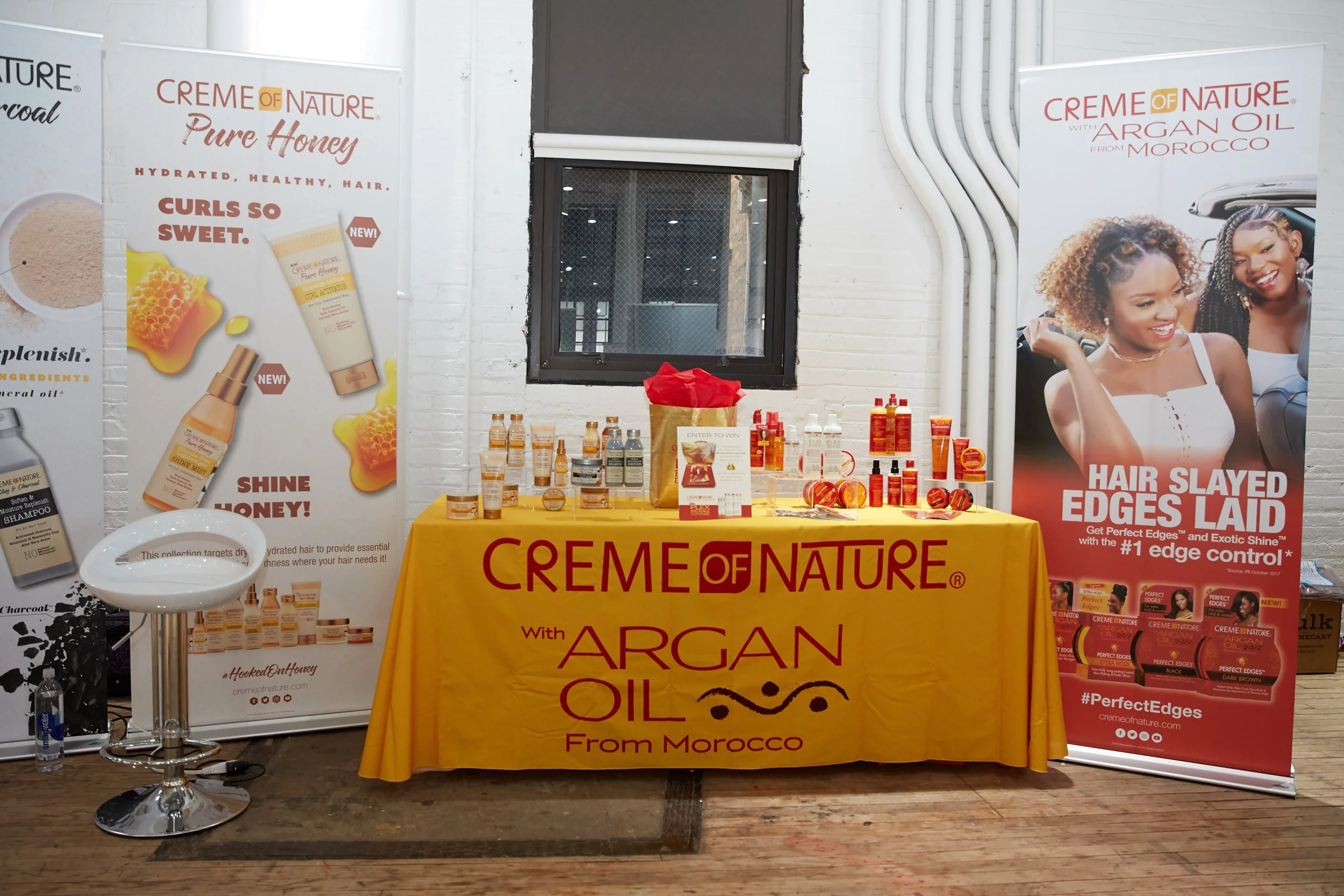 Hue Tour Expo Photos 2019-26.jpg