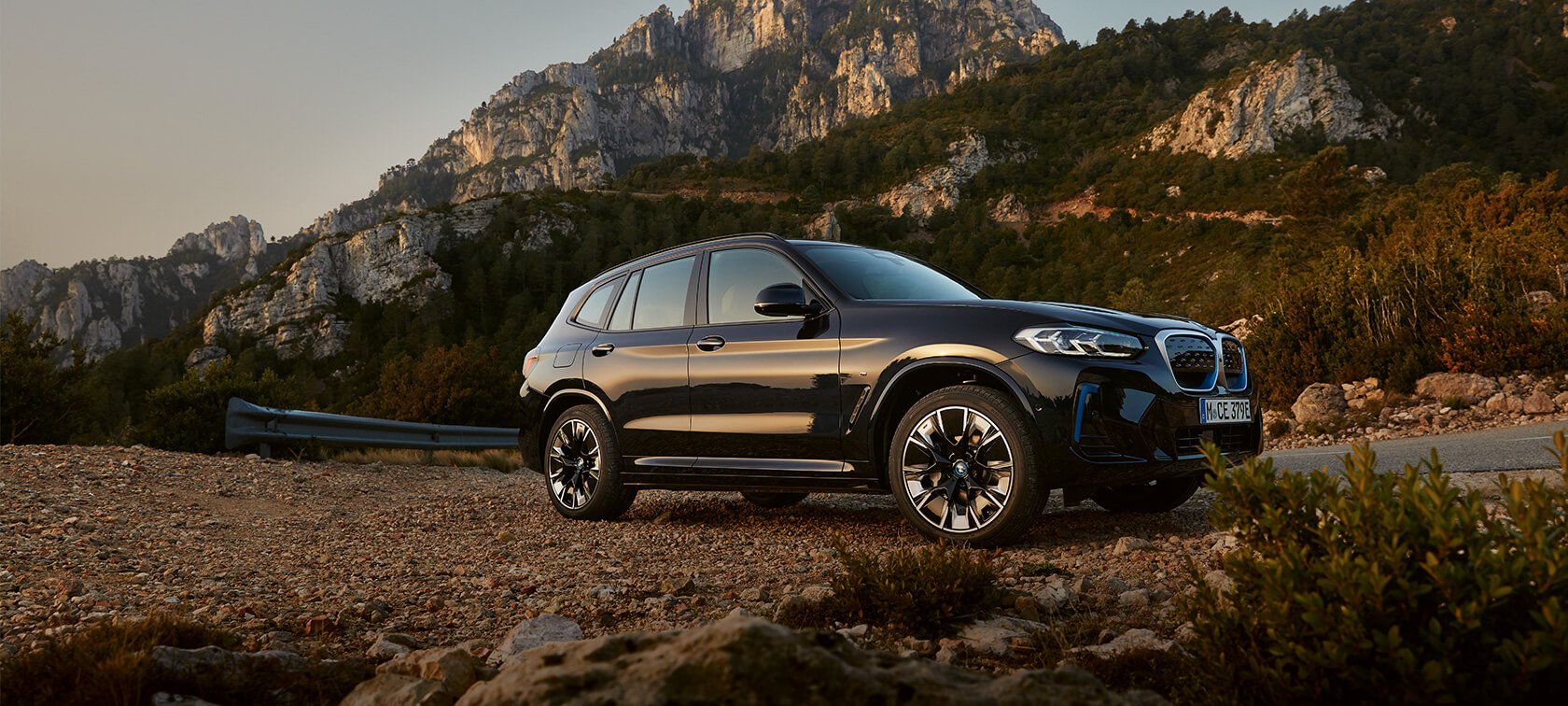 BMW iX3-e available to salary sacrifice at The Electric Car Scheme