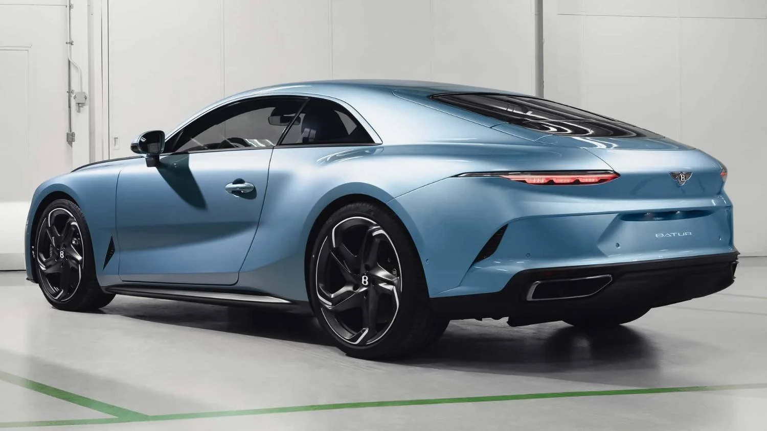 la-bentley-batur-al-salone-di-pechino-2024 (1).jpg
