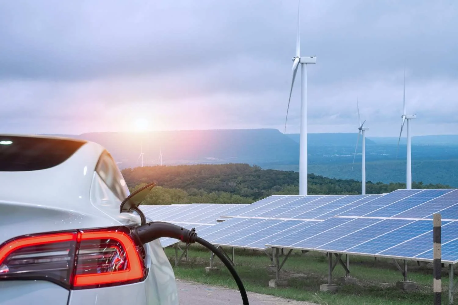 How can solar panels power your electric car?