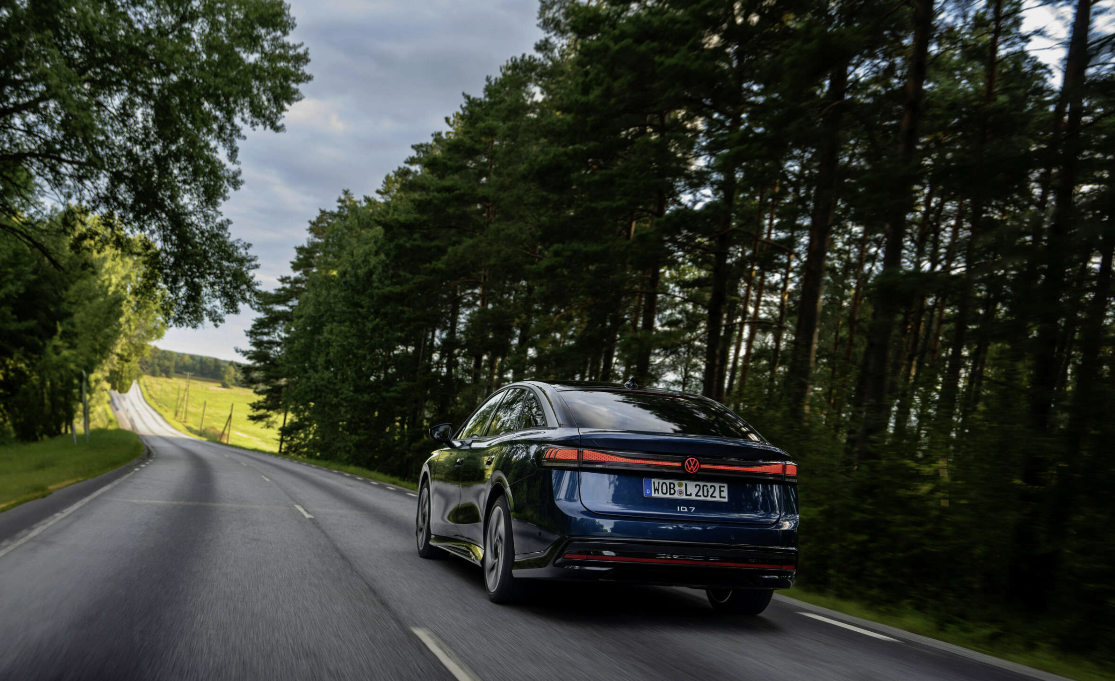 Top Longest Range Electric Cars in the UK (2026 Guide)