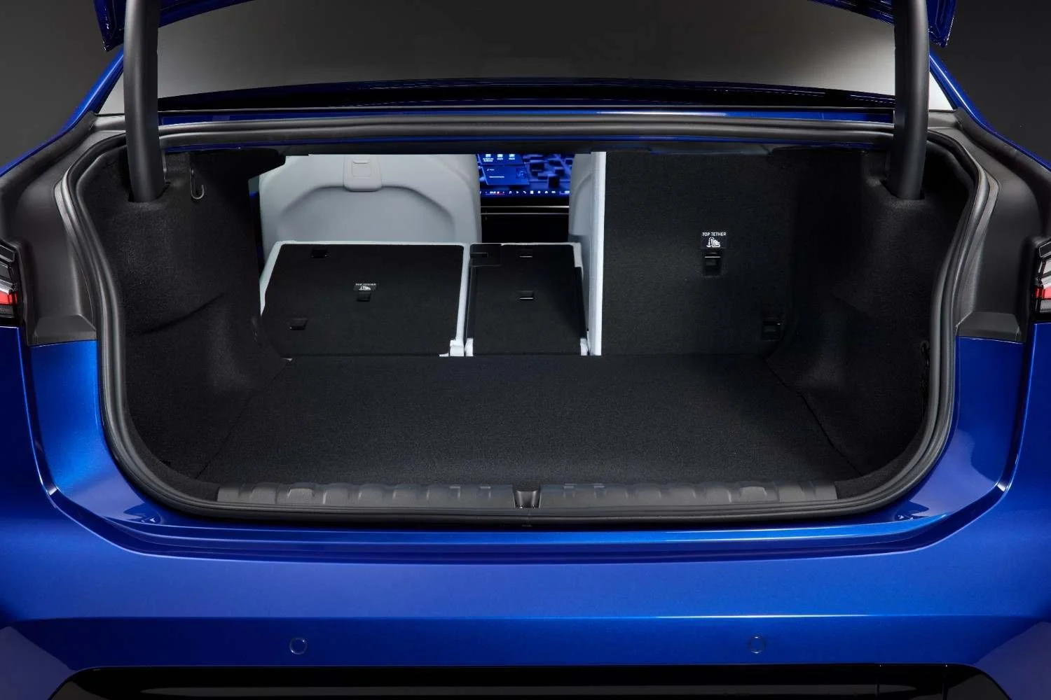 P90632425_highRes_the-new-bmw-i3-50-xd-100kb.jpg