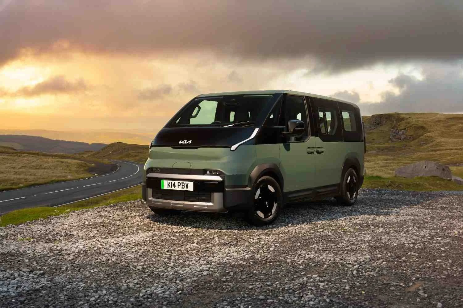 Kia PV5 Salary Sacrifice 2026: Trims, Costs &amp; Range