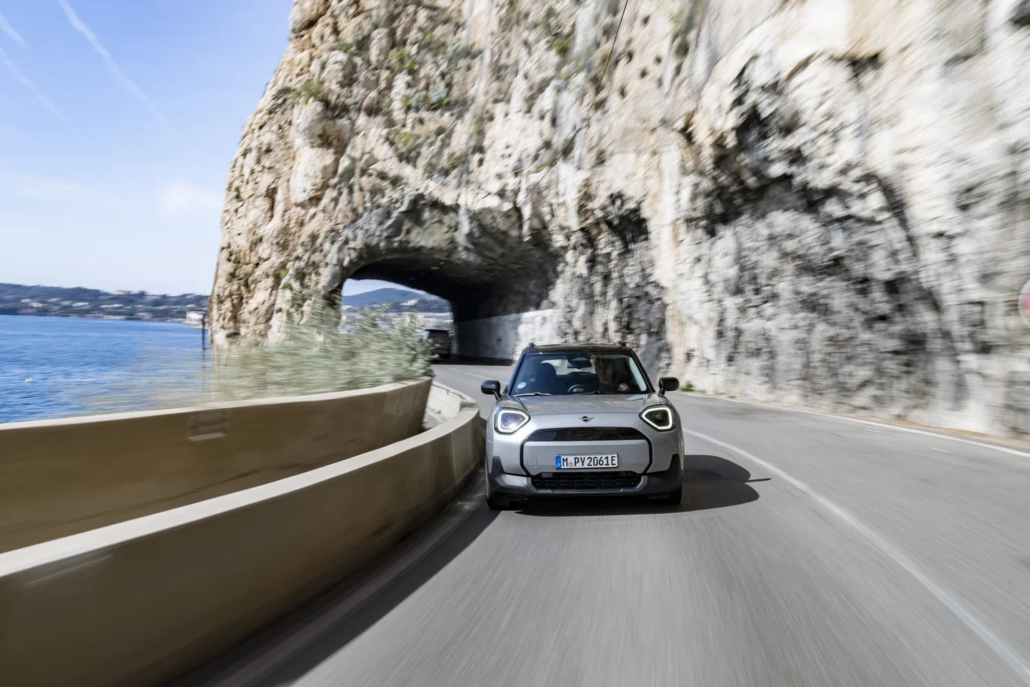 MINI Electric Cars UK: Cooper SE, Countryman & Complete EV Range 2026 ...