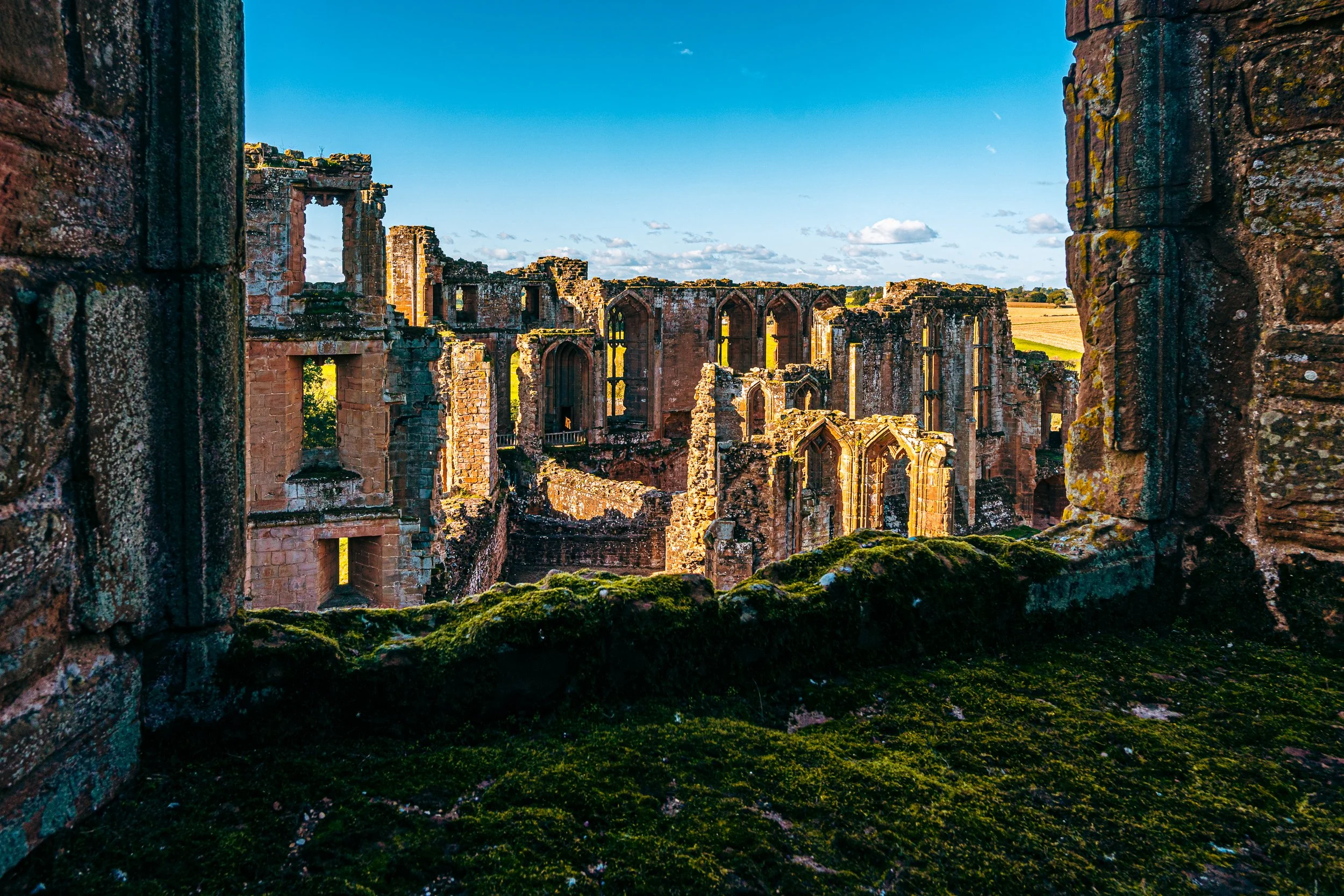 Kenilworth Castle Web-9.jpg