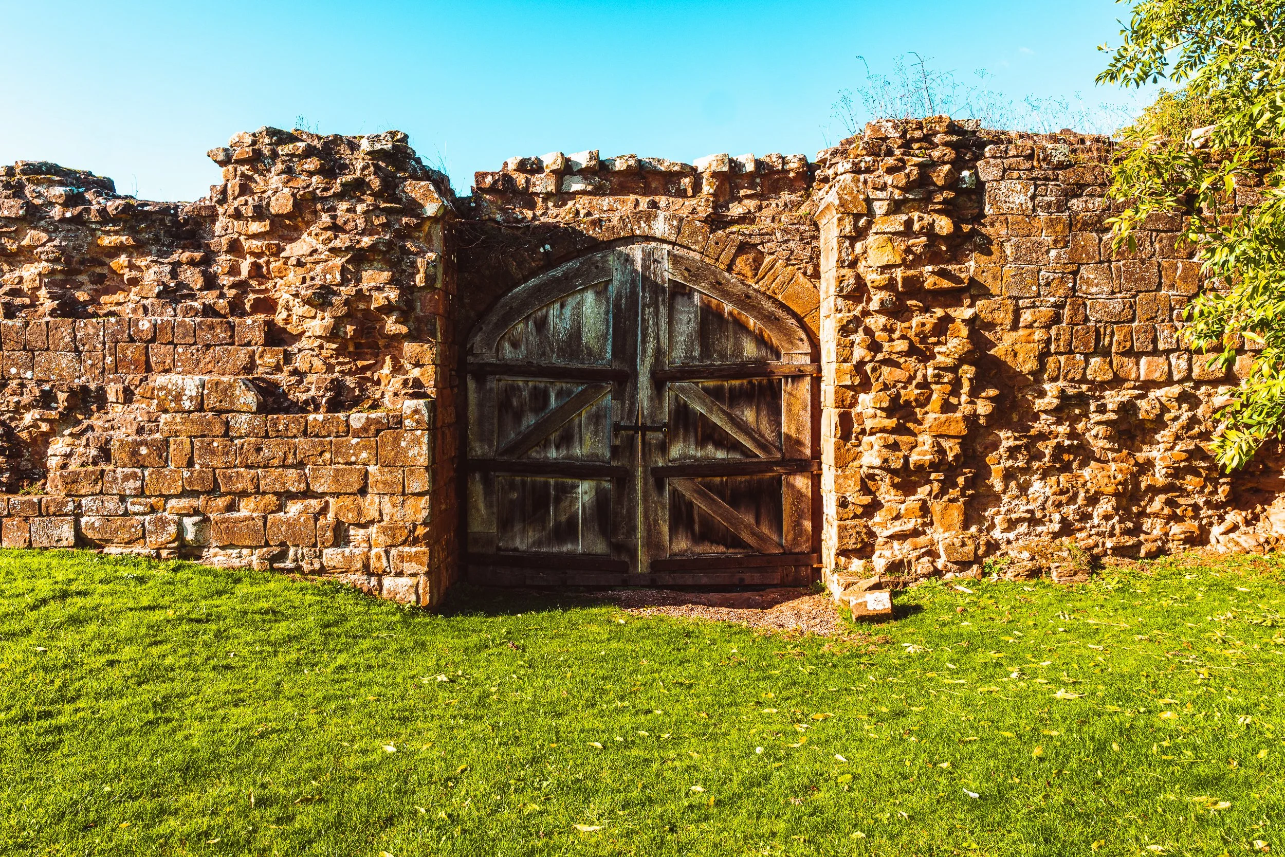 Kenilworth Castle Web-16.jpg