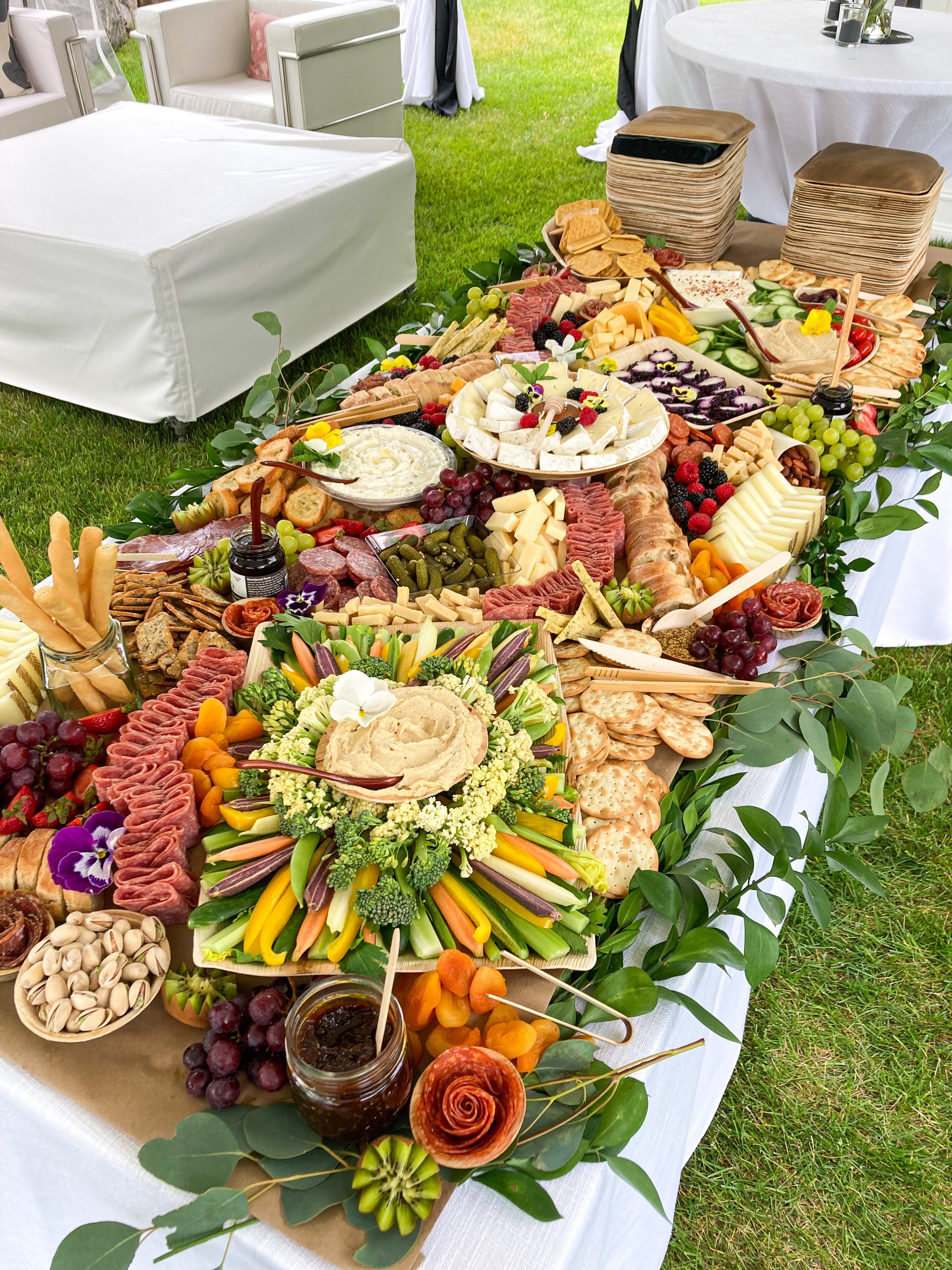 Grazing table in 2023  Wedding snacks, Party food buffet, Catering food  displays