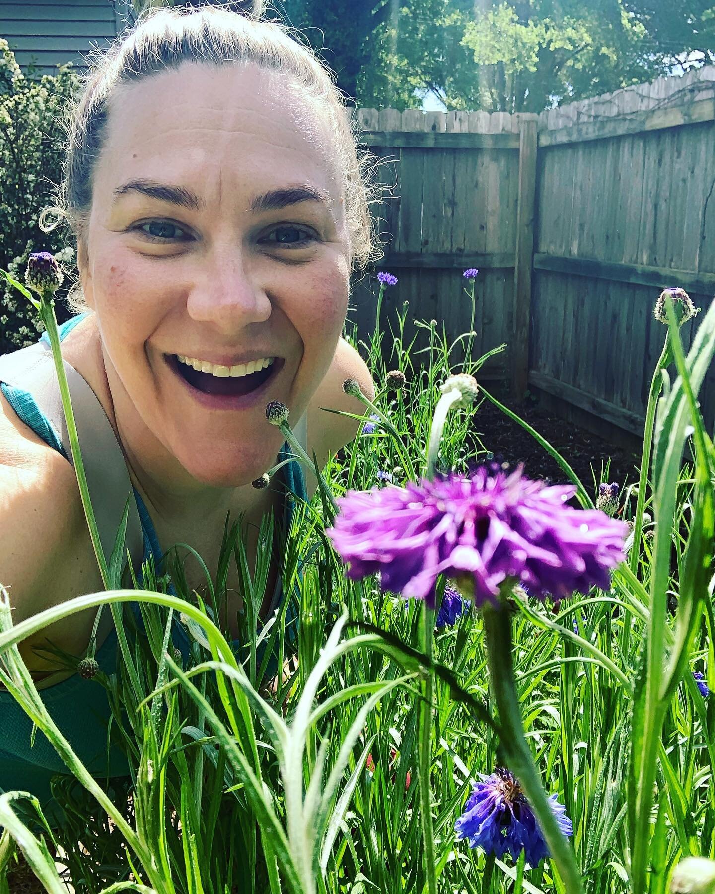 &hellip;..oh baby she&rsquo;s a wildflower, yes she is. Growing in places that you never did&hellip;.
🌸🌼🌻🪷🌺🌸🌹

#growbabygrow #wildflowers #wildheart #personalgrowth #thismoment #healingjourney #focused #heartcentered #soulwork #letitgo #nature