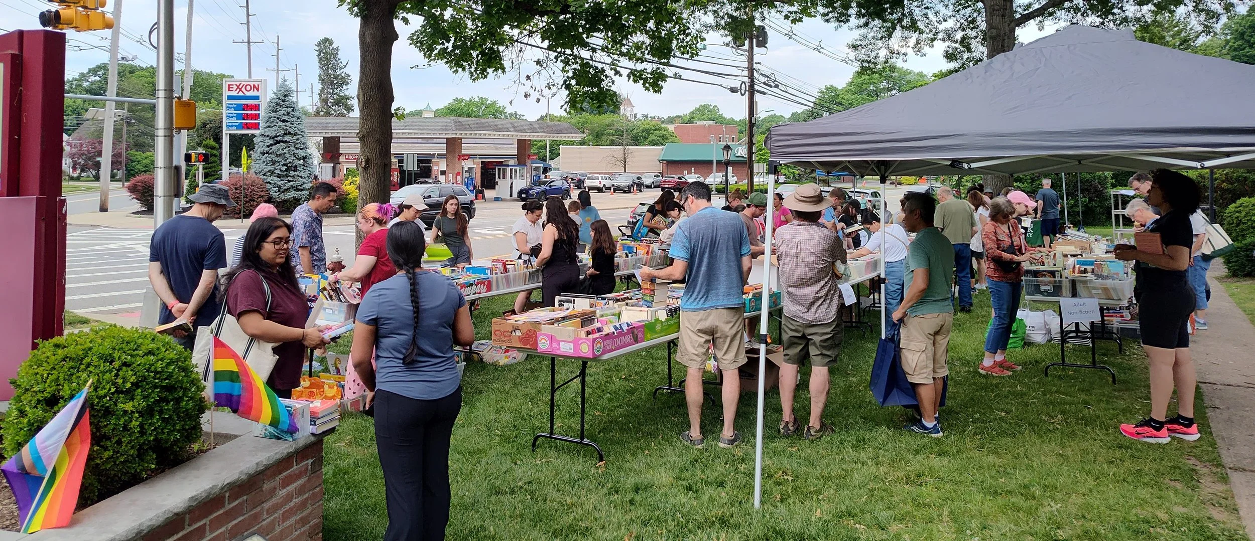 Book_Sale_2026_Photo_ (12).jpg