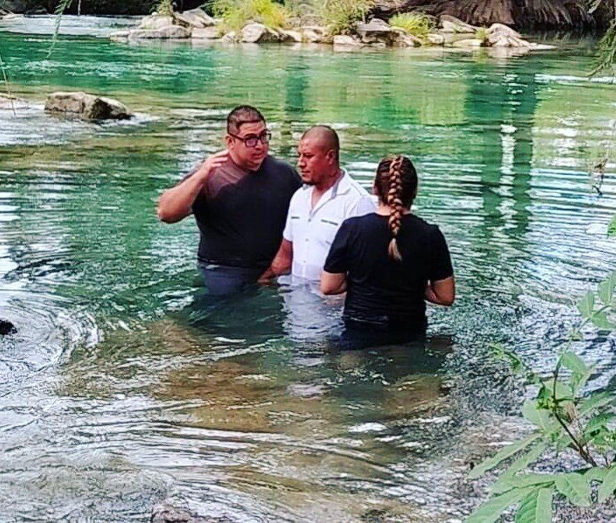 Let&rsquo;s celebrate 7 baptisms yesterday at Iglesia Misionera Vida Abundante! #Multiply #LifeChange