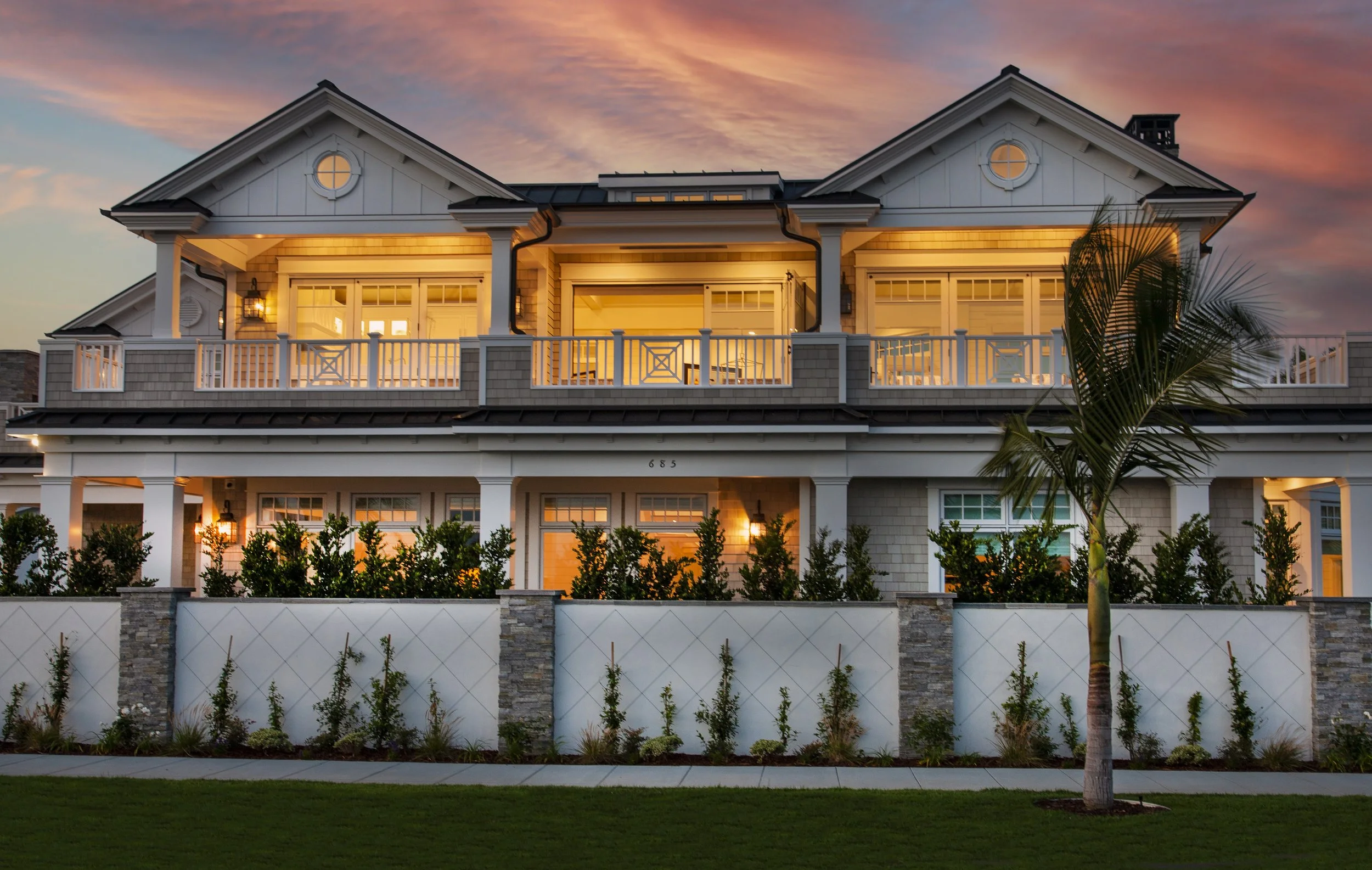 Front elevation 685.jpg