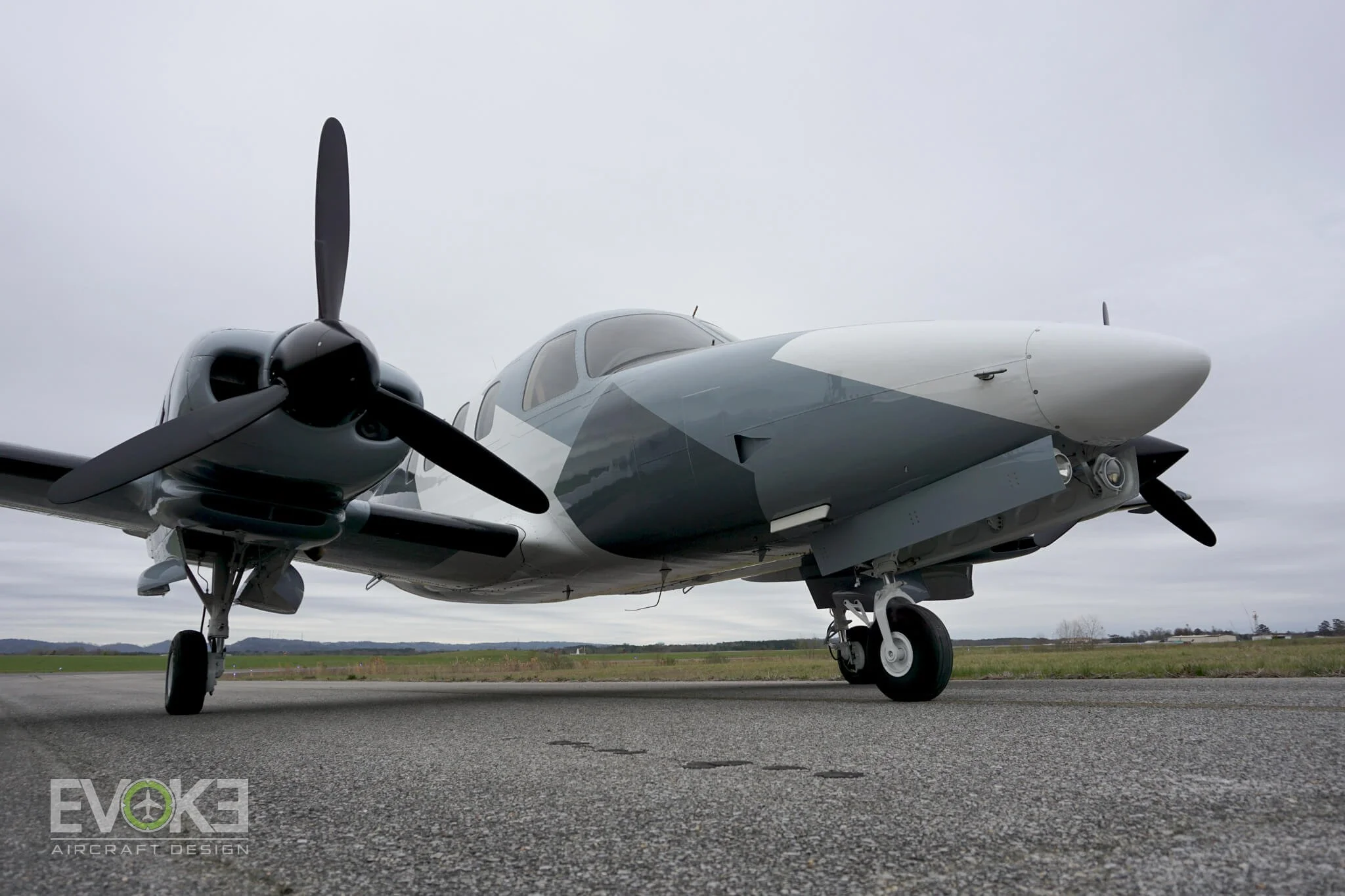 Rockwell Commander 700 N477MH Paint Scheme
