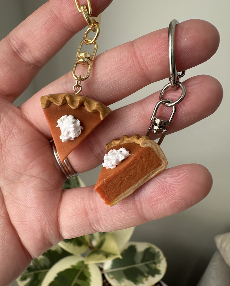 pumpkin pie keychain
