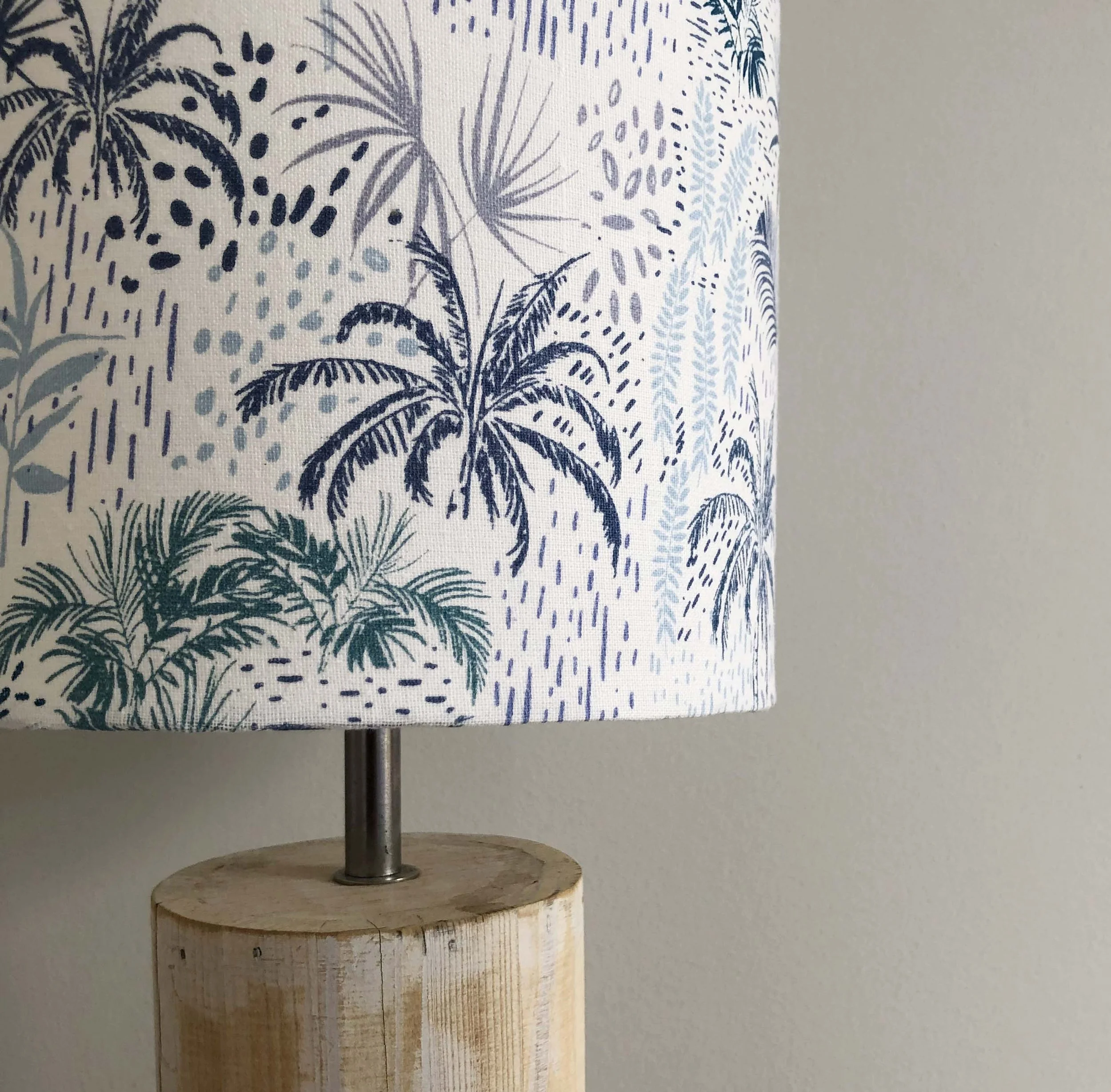 Australian nature lampshades ╳ The land above me — Lampshade Design