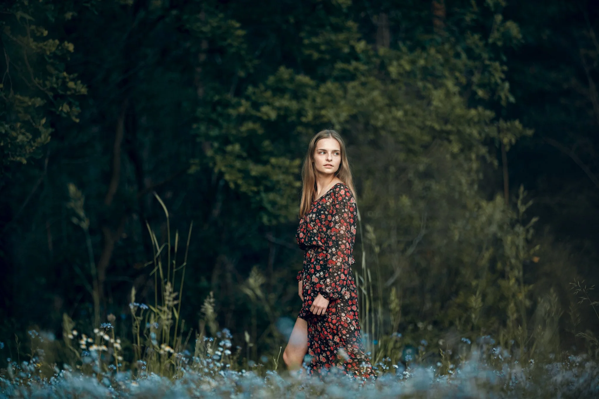 outdoor-portret-shoot-tilburg-fotograaf-tilburg-mwhomik 32.jpg