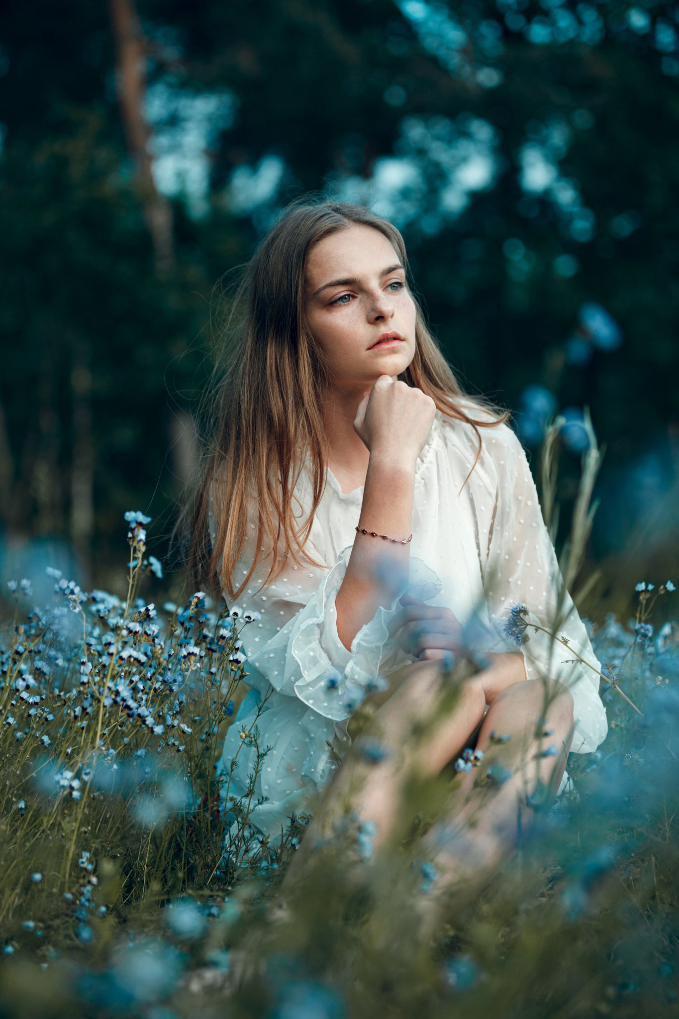 outdoor-portret-shoot-tilburg-fotograaf-tilburg-mwhomik 18.jpg