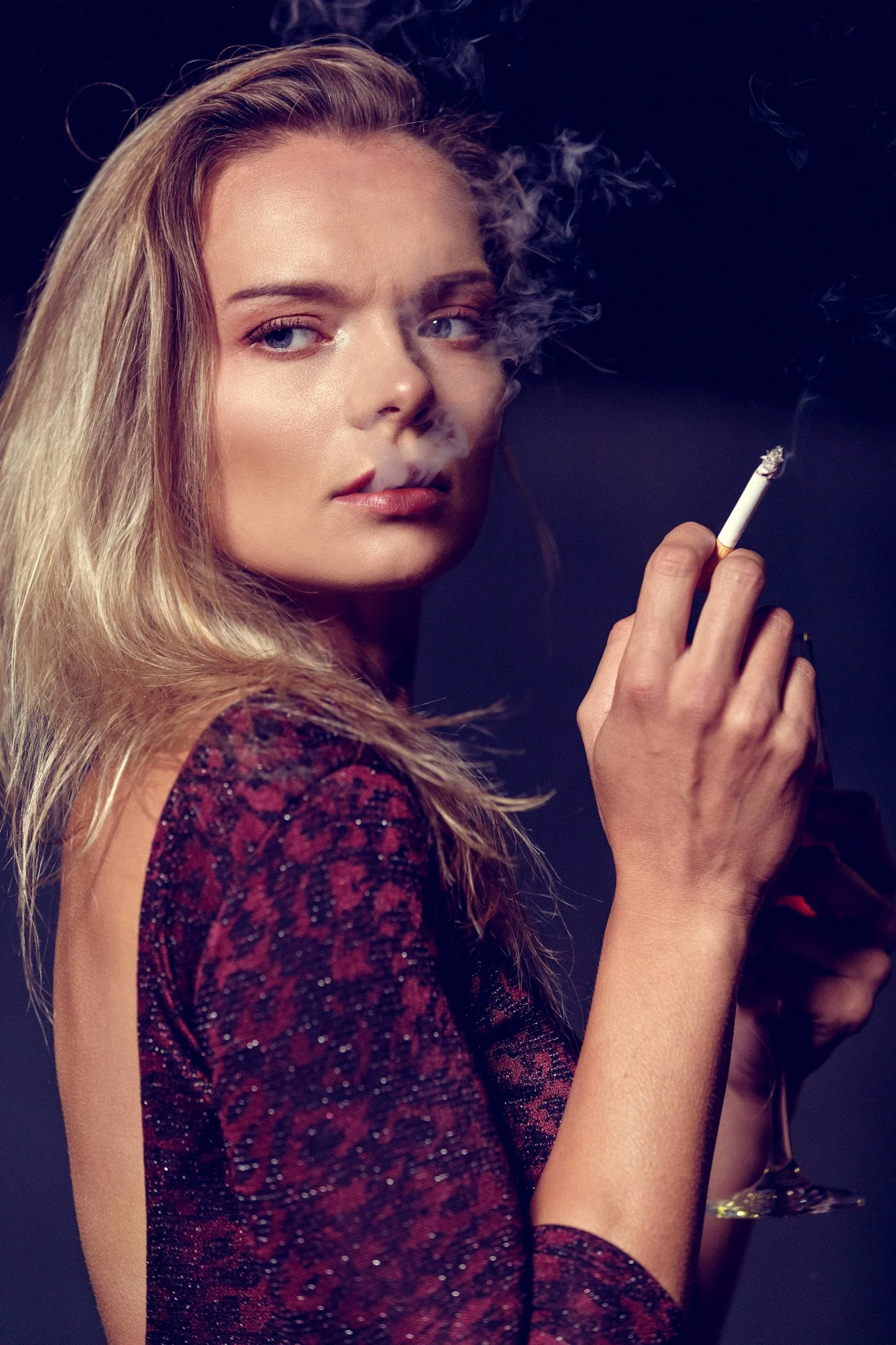 outdoor-portret-shoot-tilburg-fotograaf-tilburg-mwhomik 54.jpg