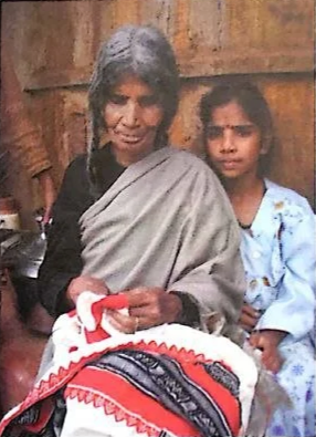 2000 > The Textile Traditions of the Todas