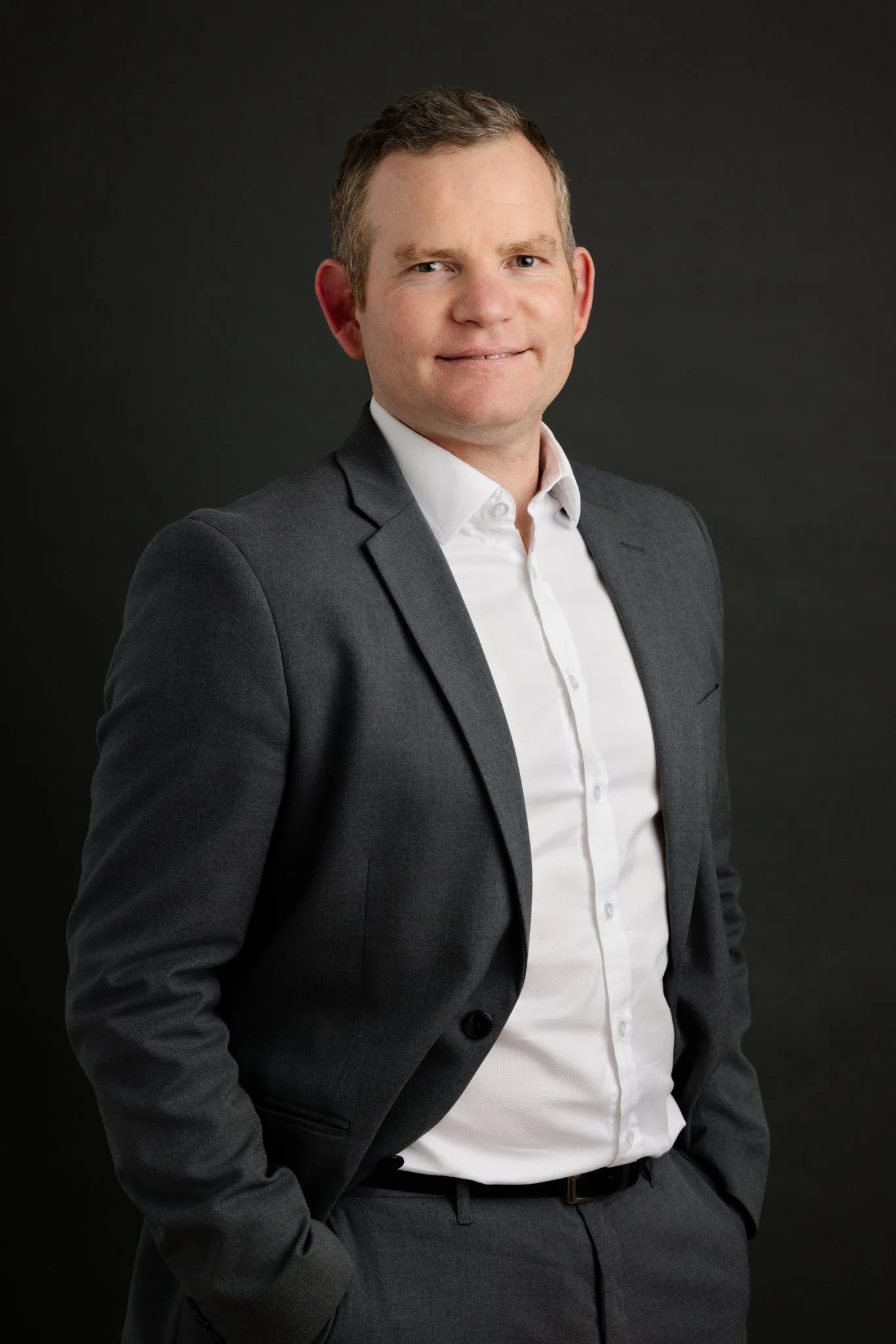 portrait-professionnel-dirigeant-studio-aix-marseille (1 of 1).jpg
