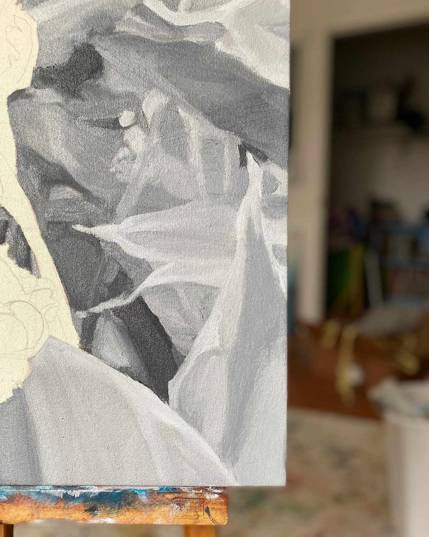 A little glimpse of today&rsquo;s WIP ⚫️⚪️

#oilpainting #portlandartist #botanicalart #blackandwhitepainting #wip