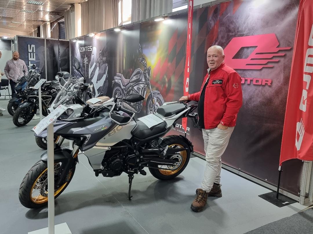 Loncin reveals 650cc adventure bike