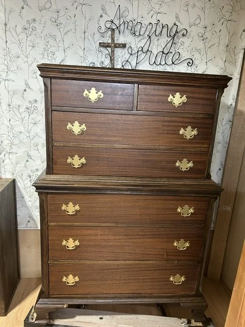 Kling Mahogany Chippendale-style Chest-on-Chest Dresser