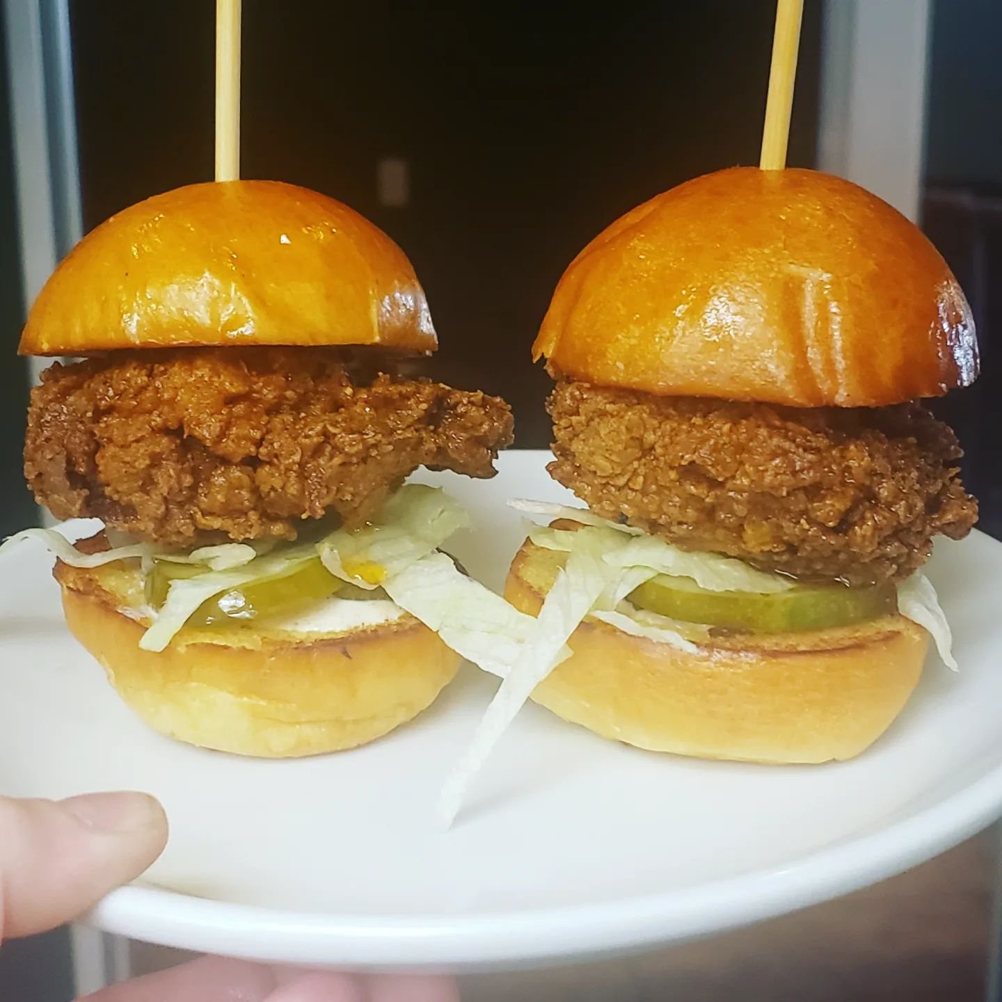 Szechuan Hot Chicken Sliders are looking really good today! 

Perfect for sharing (or not!)

#eatlocal #thelocal63