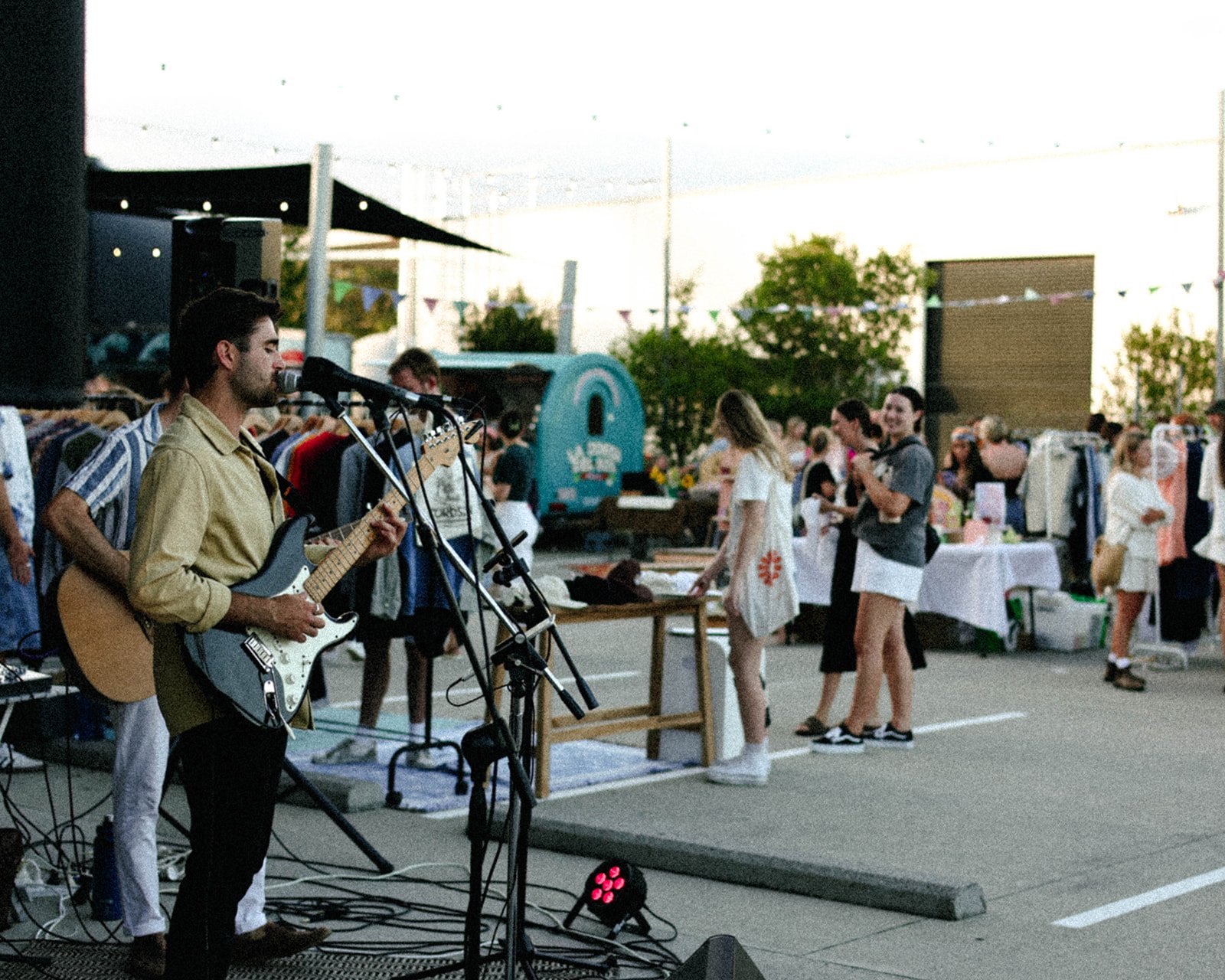 Franco Twilight -  Kallangur