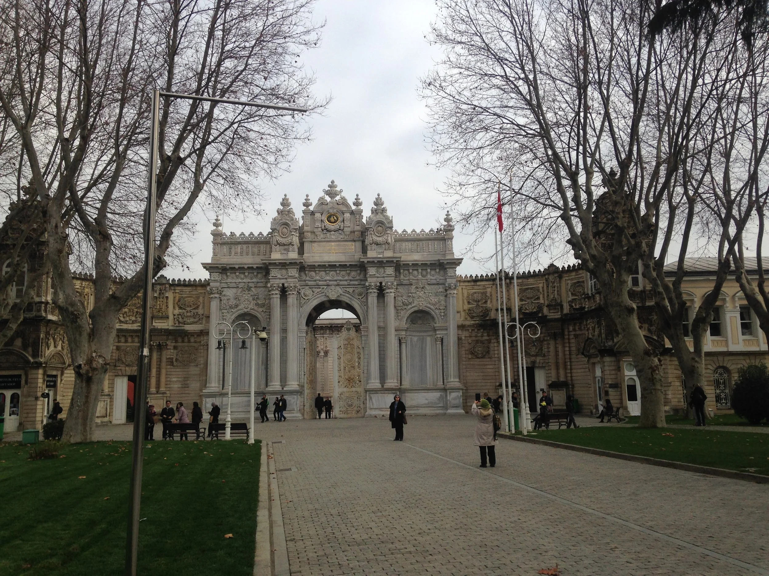 Turkey dolmabahce (2).JPG