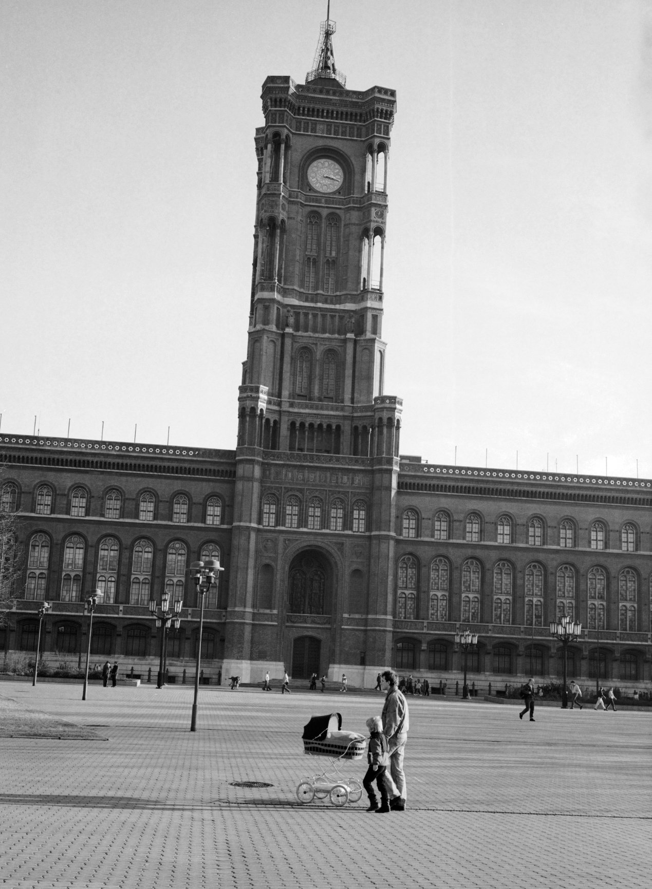 Rotes Rathaus, 1990