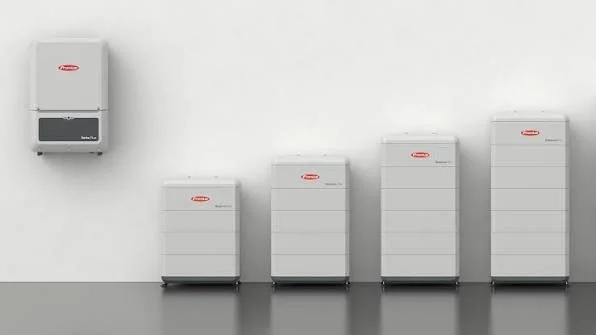 Fronius Reserva Battery Range on display next to a Fronius Verto Gen24 Solar Inverter