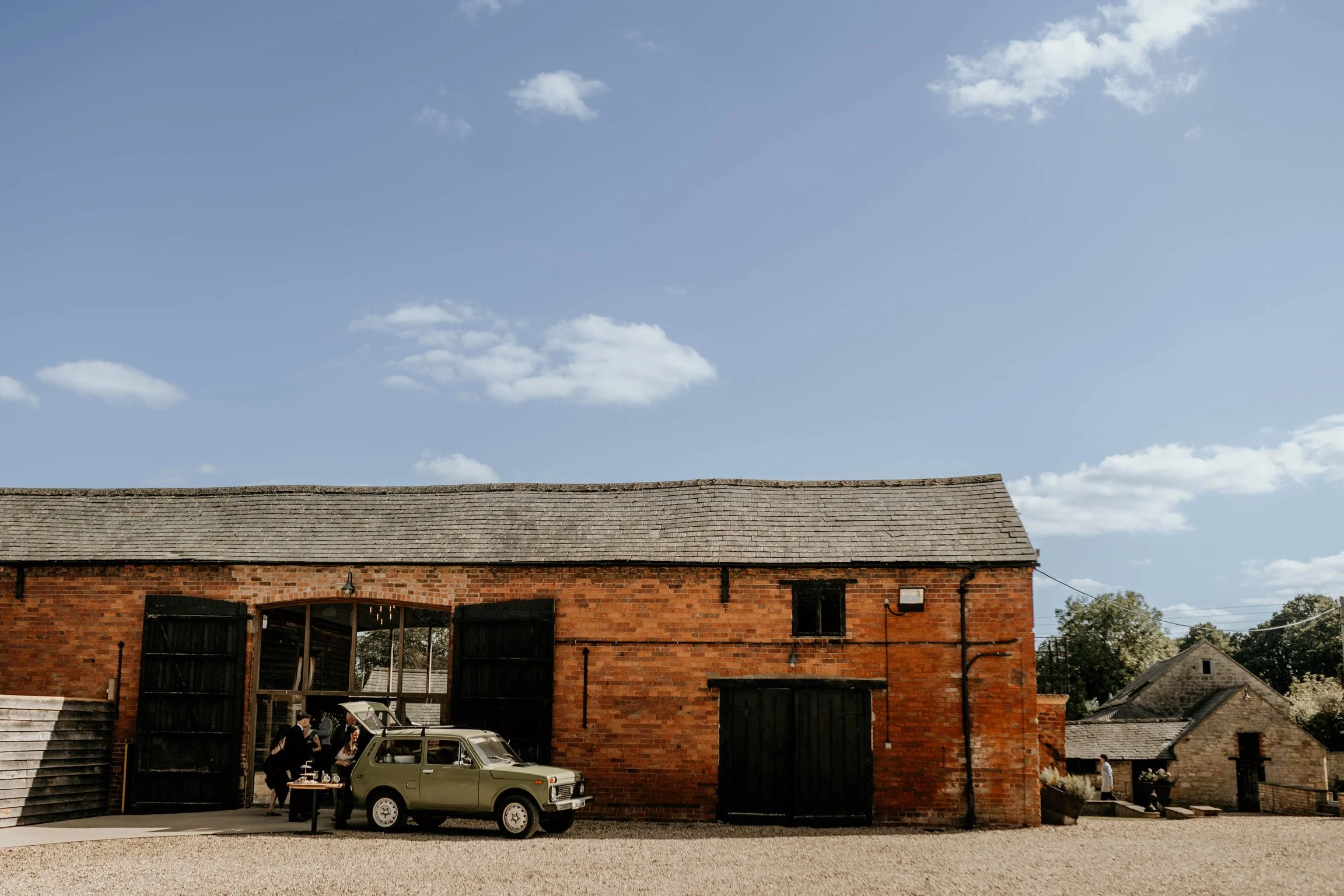 Weddings are just the best 🍾🕺🏻

A huge congratulations to Ben and Gareth on tying the knot this autumn at a beautiful venue - what an amazing day it was!

From caffeinating the grooms before the dinner and speeches, to keeping the party going late