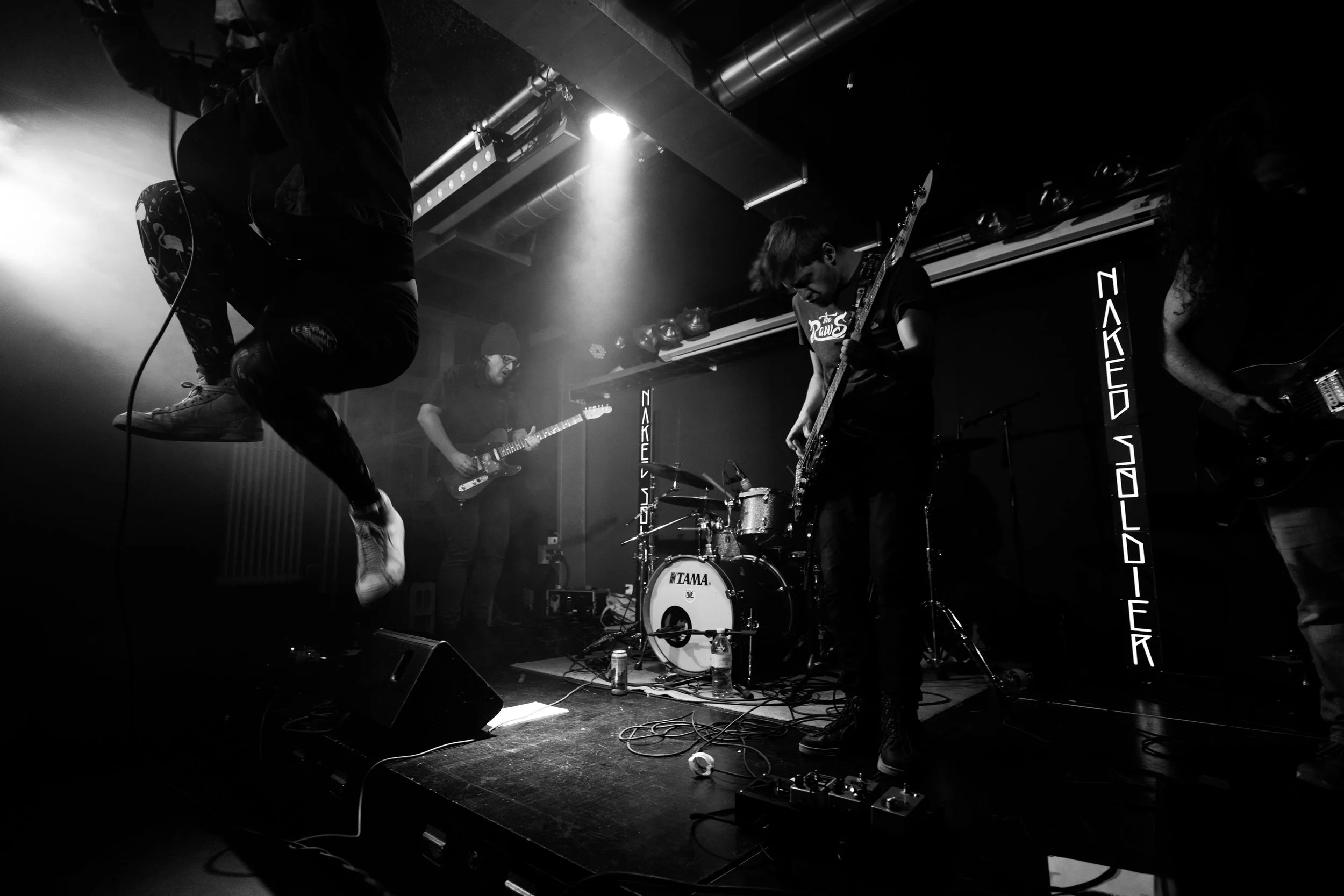 Naked Soldier & Old Kids Noise