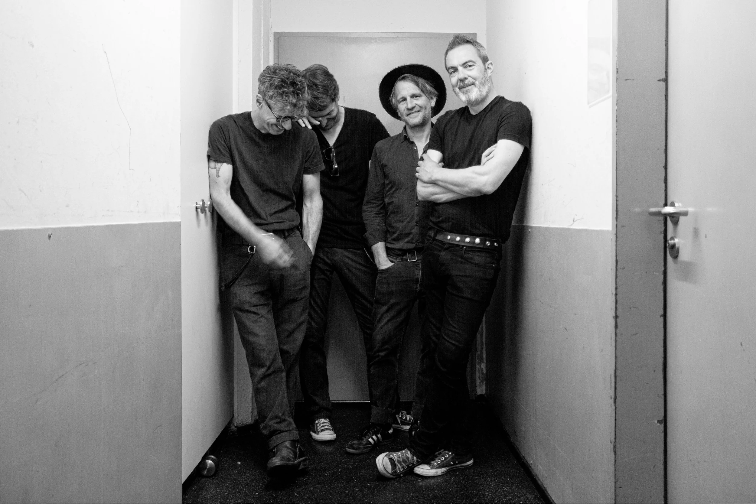 Mothers Pride & The Bend